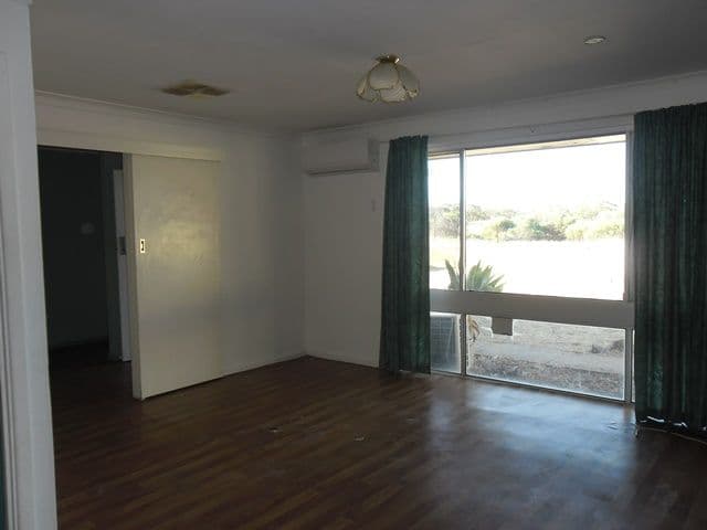 8-10 Northern Street, Three Springs WA 6519, Three Springs - Thumbnail 4