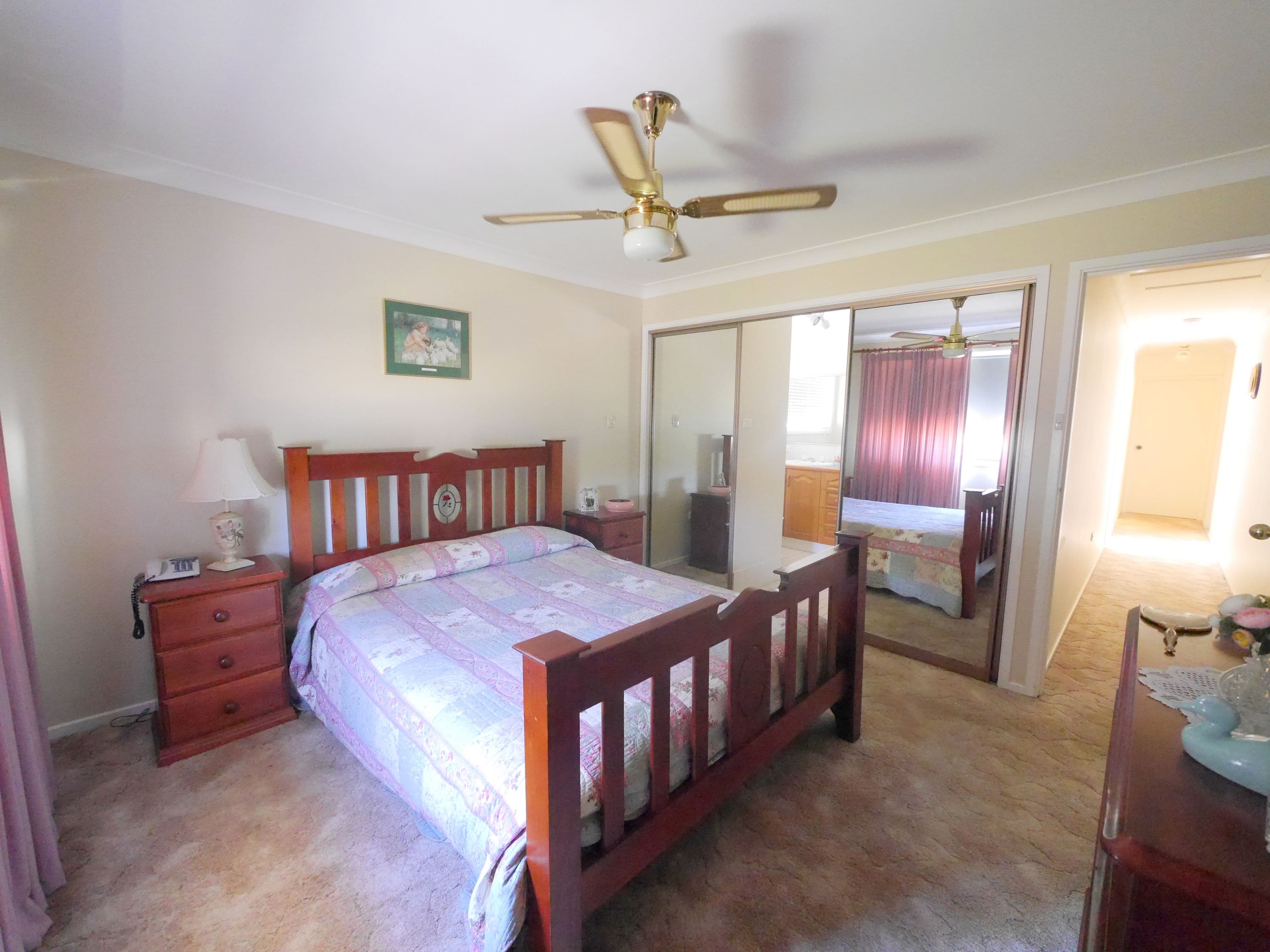 17 Amaroo Avenue, Cowra - Thumbnail 6