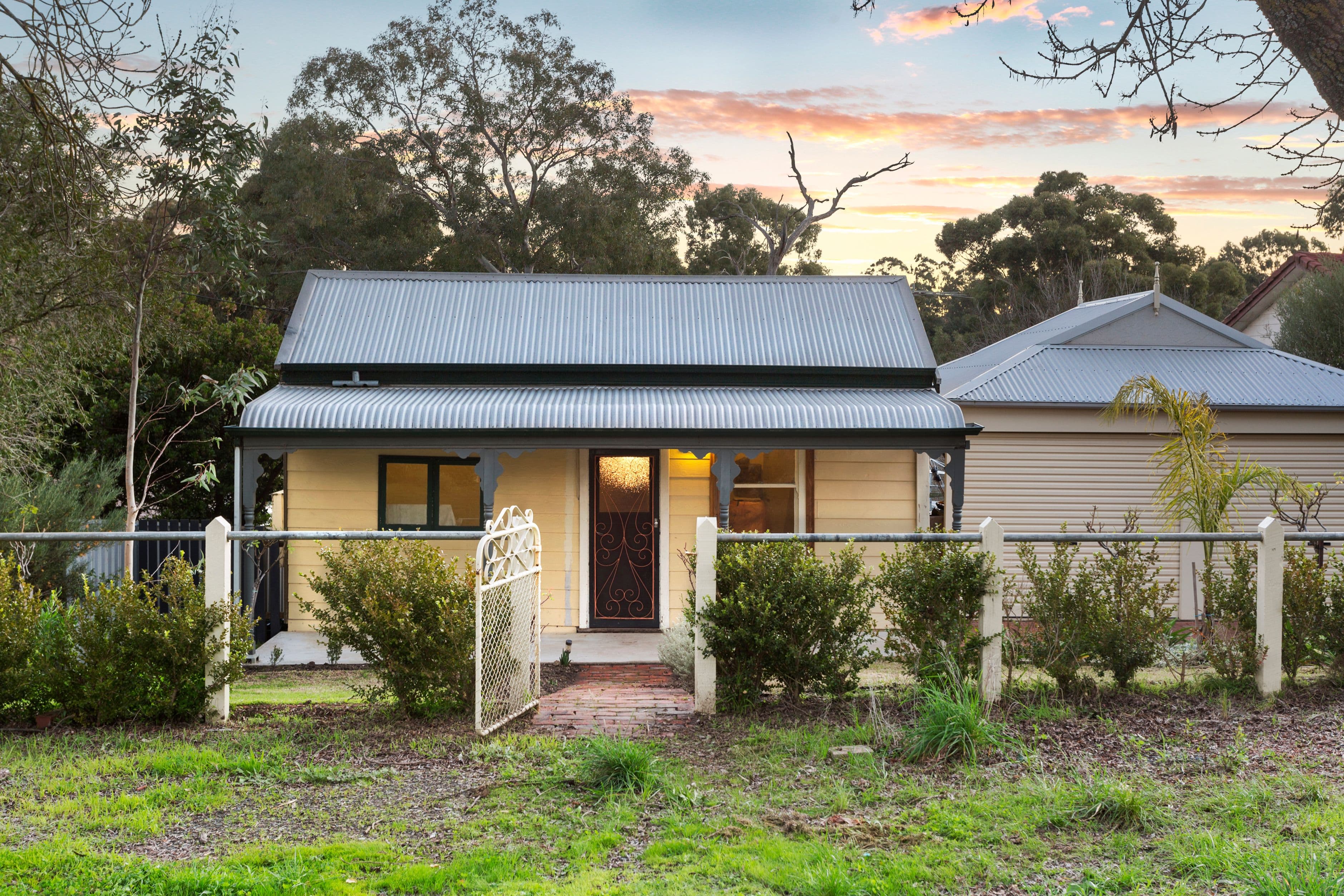 85 Adelaide Road, Mount Barker SA 5251, Mount Barker - Thumbnail 2