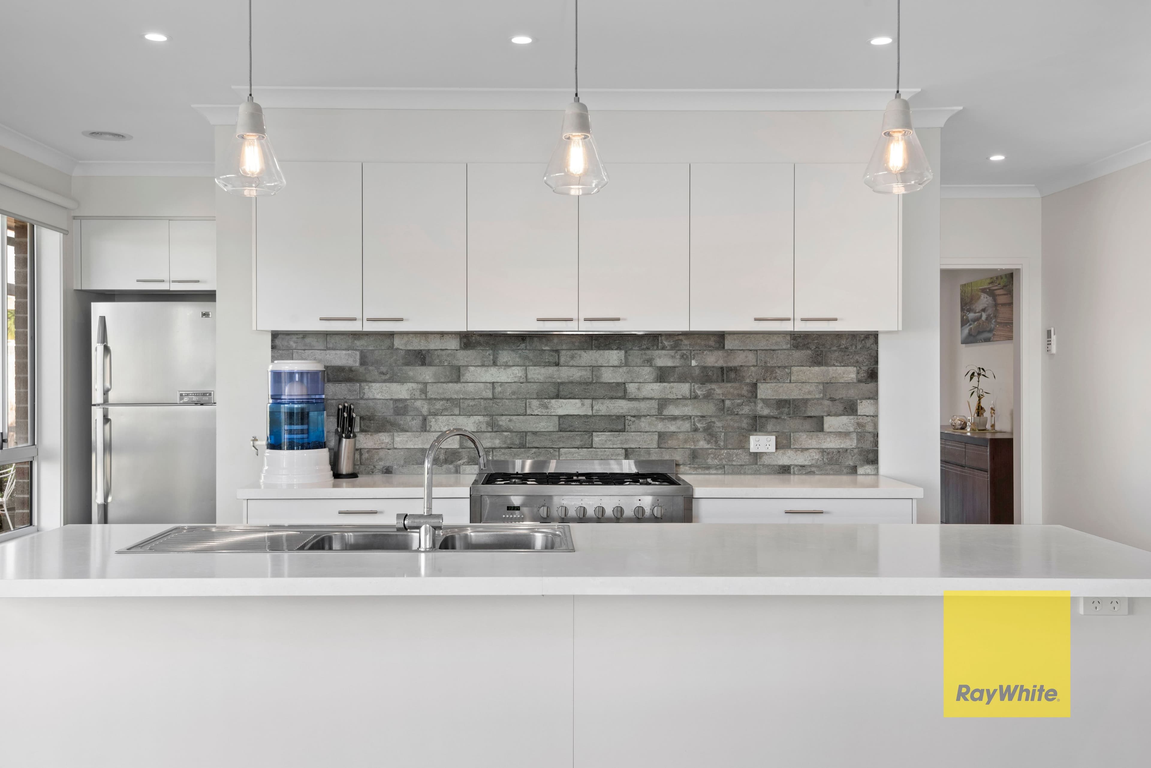 129 Rossack Drive, Grovedale VIC 3216, Grovedale - Thumbnail 3