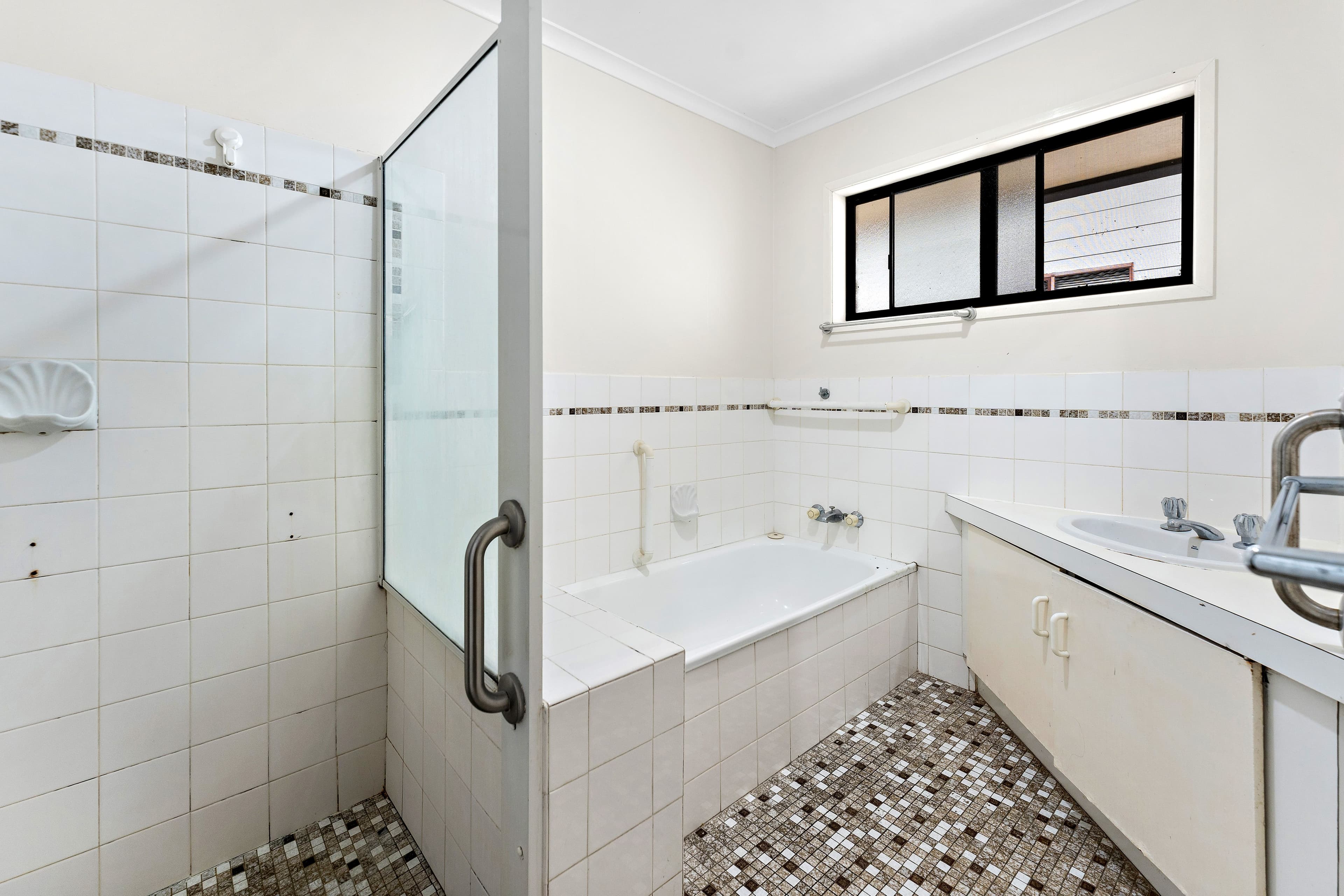 1041 Rochedale Road, Rochedale South QLD 4123, Rochedale South - Thumbnail 6