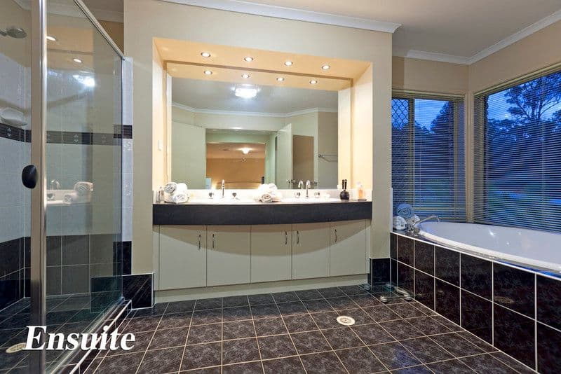 16 Platypus Court, CAPALABA QLD 4157, Capalaba - Thumbnail 3