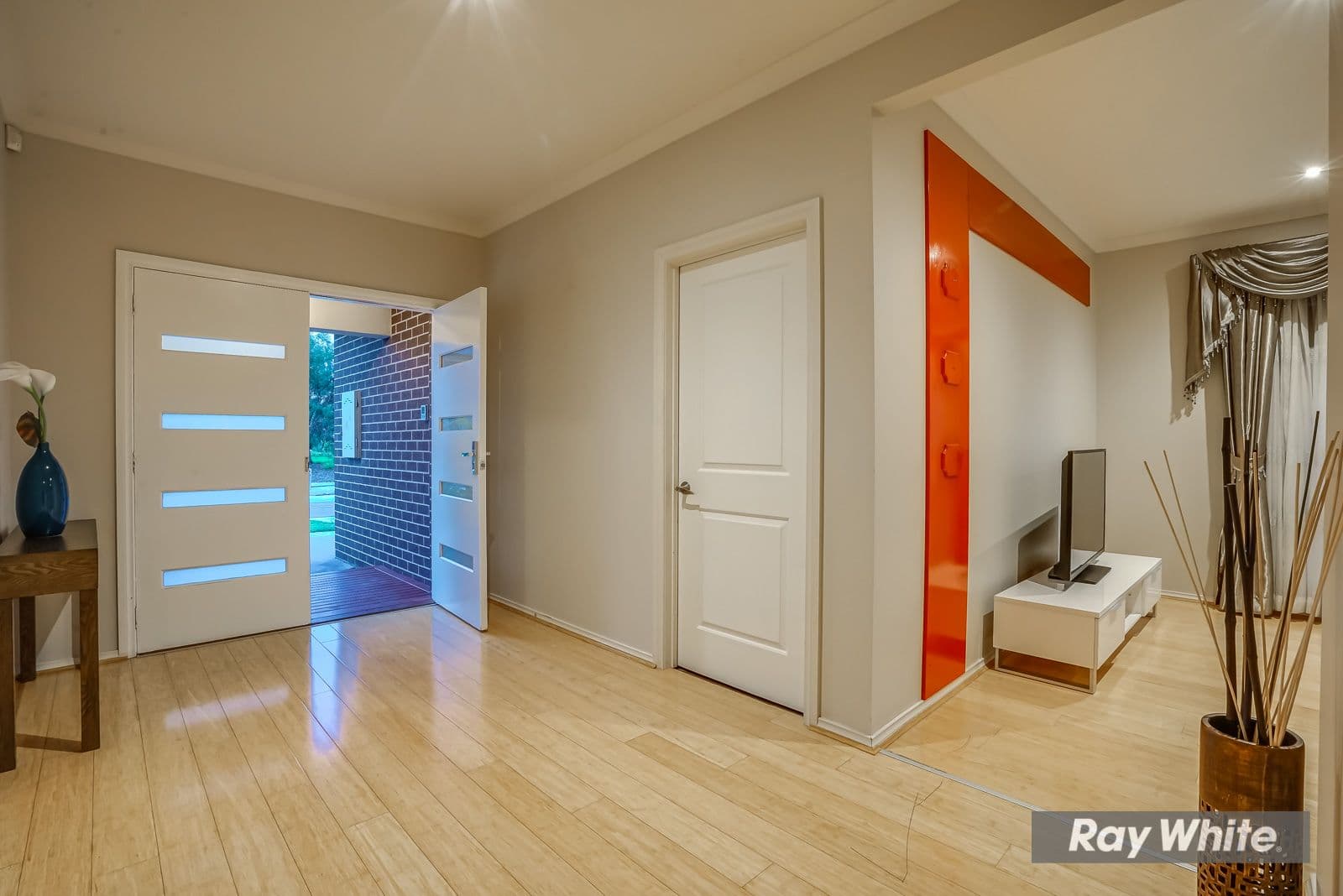 18 Eagles Nest Way, Point Cook VIC 3030, Point Cook - Thumbnail 3