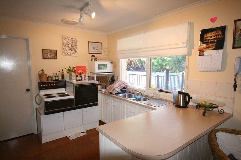 1 Petherbridge Avenue, MERRIMAC QLD 4226, Merrimac - Thumbnail 5