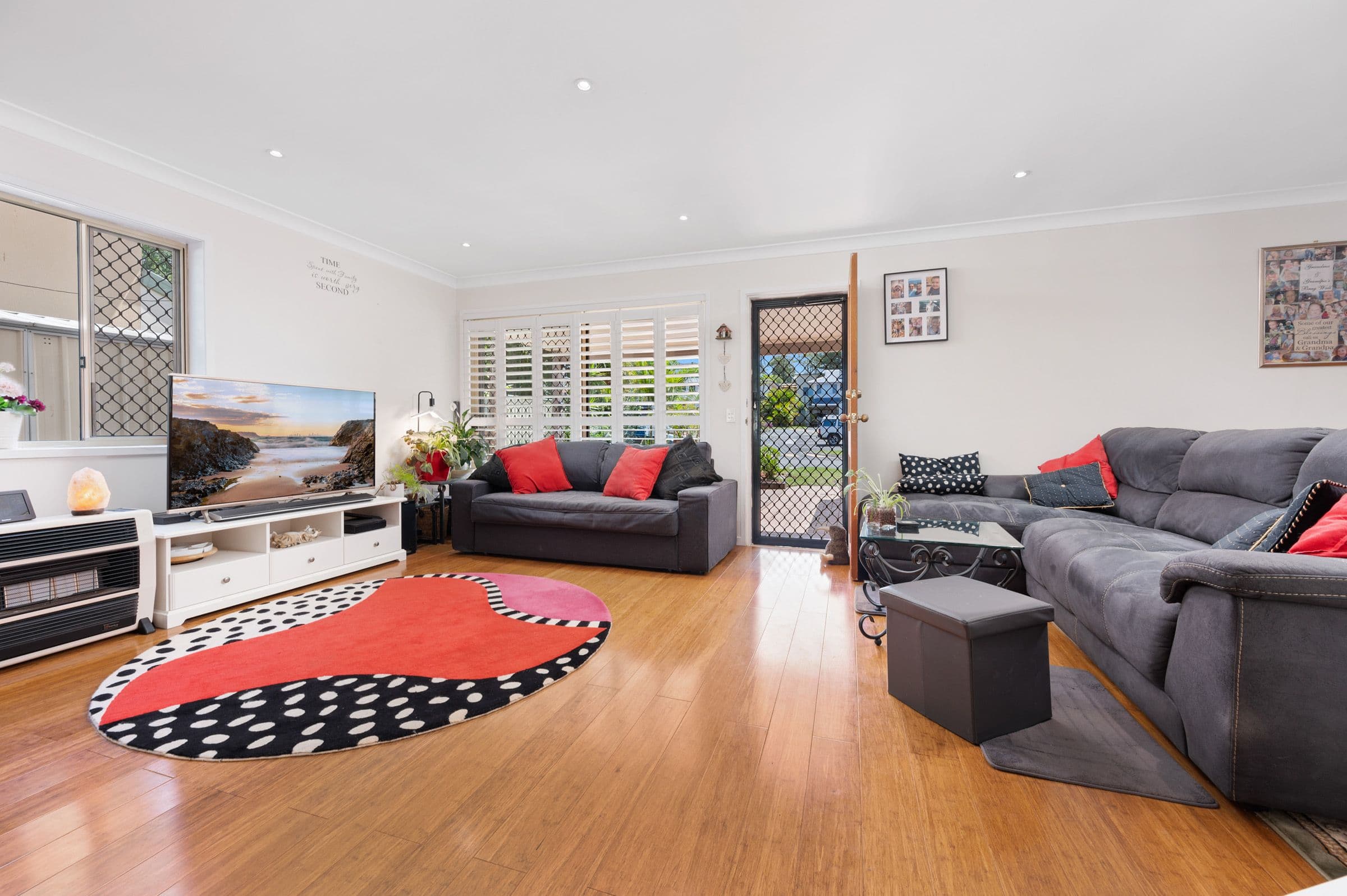 469 Pine Ridge Road, Runaway Bay QLD 4216, Runaway Bay - Thumbnail 6