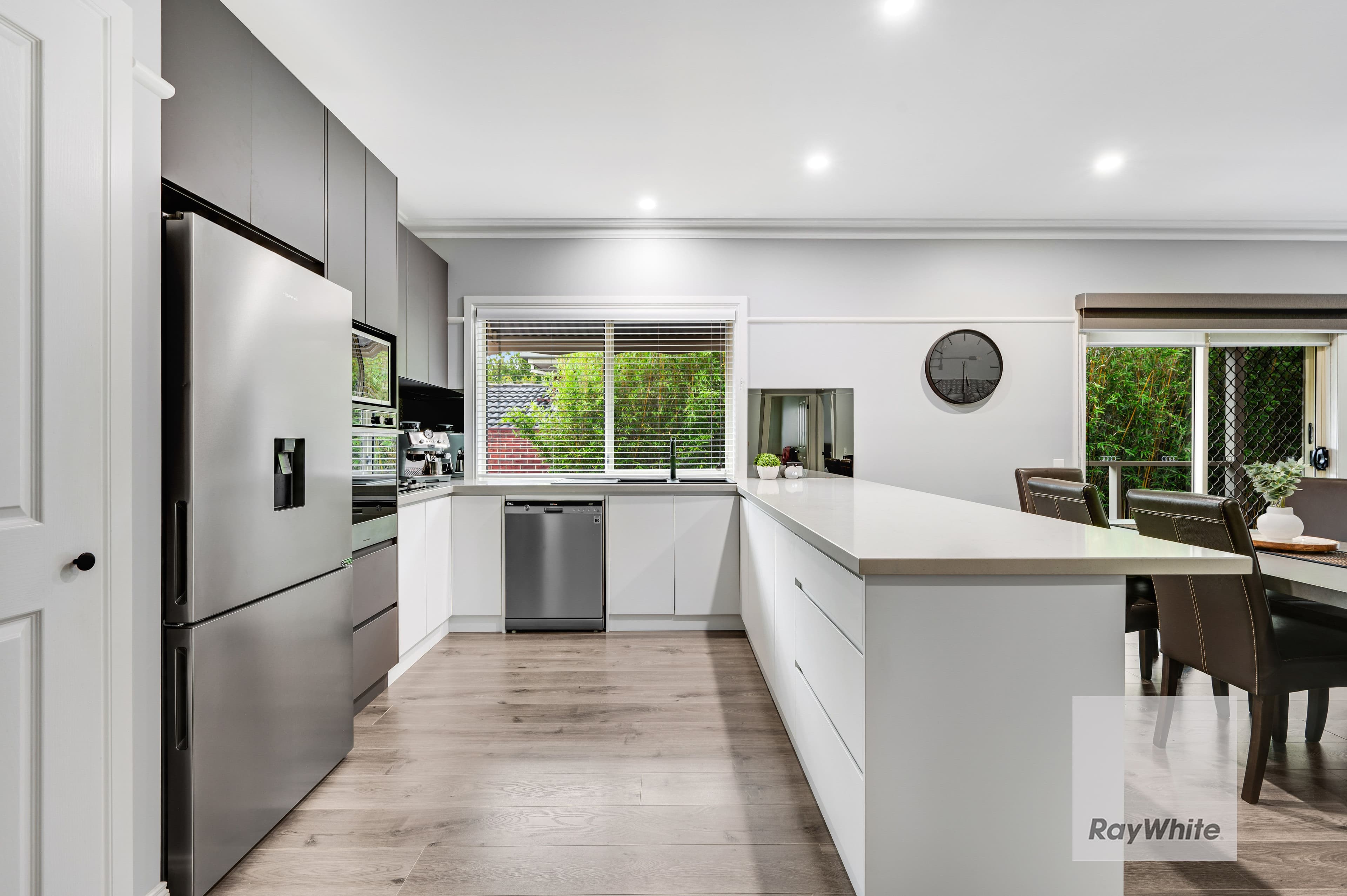 7 Lamplight Way, Attwood VIC 3049, Attwood - Thumbnail 7