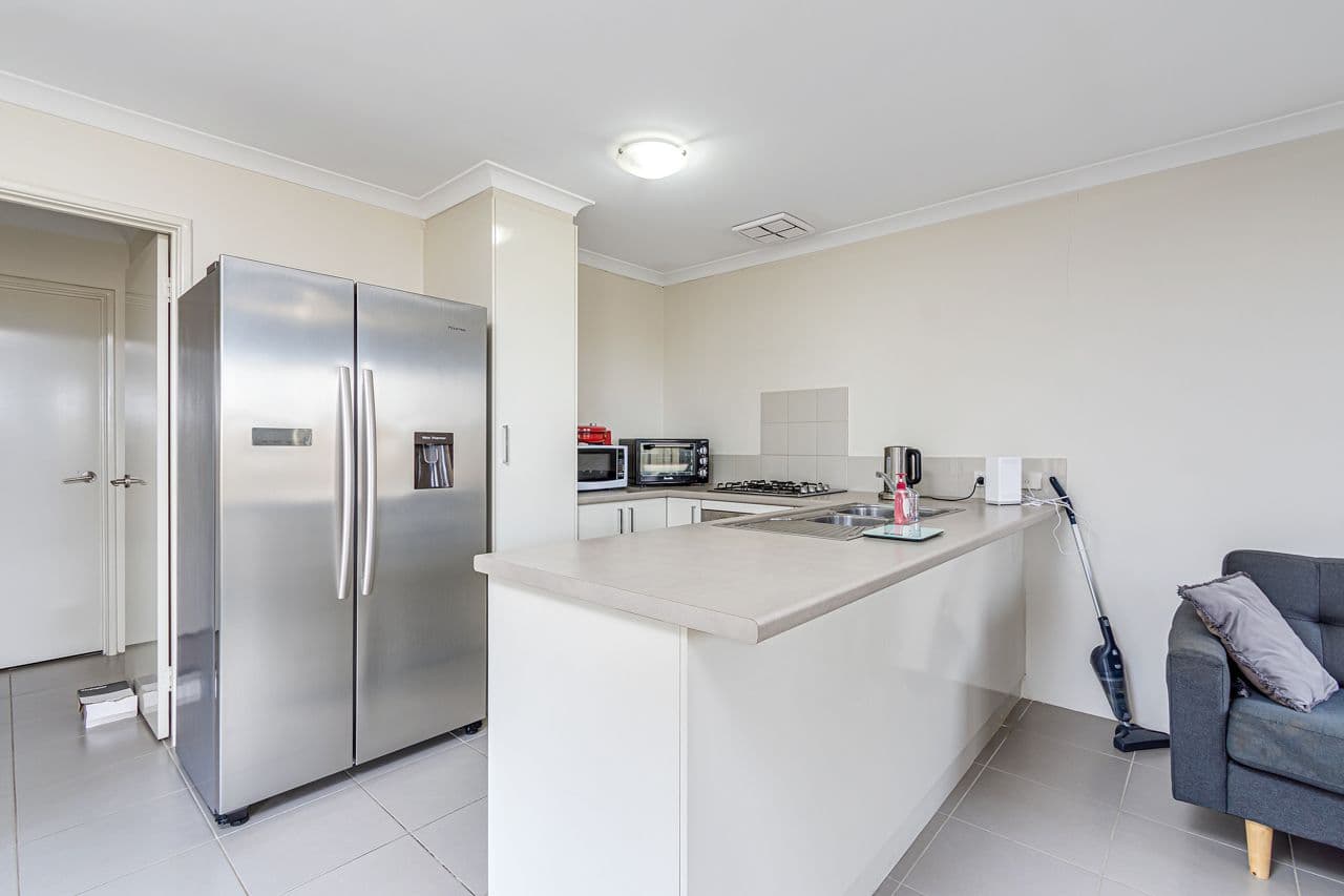 6 Chipping Crescent, Butler WA 6036, Butler - Thumbnail 4