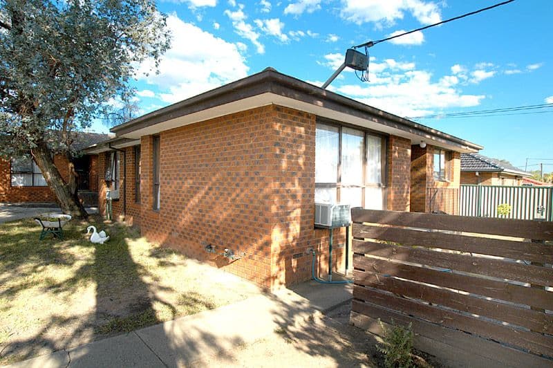 32 Timberglade Drive, NOBLE PARK NORTH VIC 3174, Noble Park North - Image 1