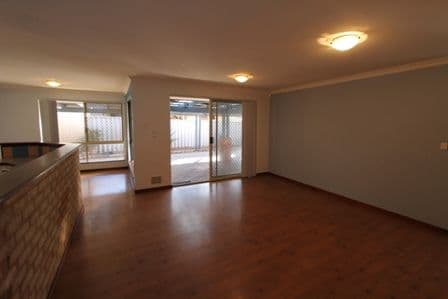 106 Guadalupe Drive, BALLAJURA WA 6066, Ballajura - Thumbnail 7