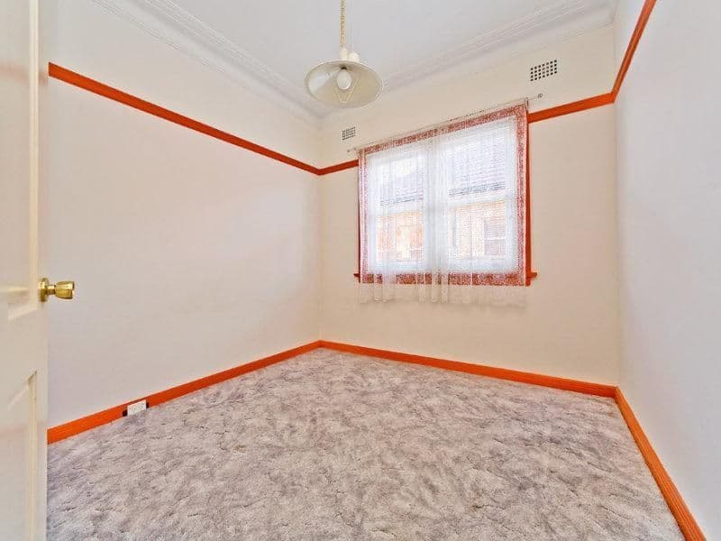 8 Nicholas Avenue, Concord - Thumbnail 6