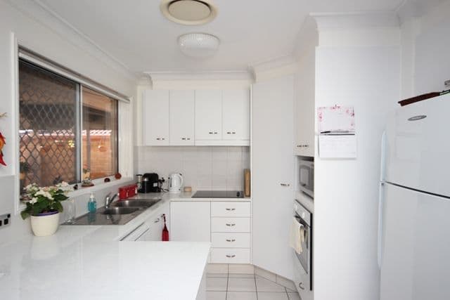 9-15 Monterey Avenue, BANORA POINT NSW 2486, Banora Point - Thumbnail 3