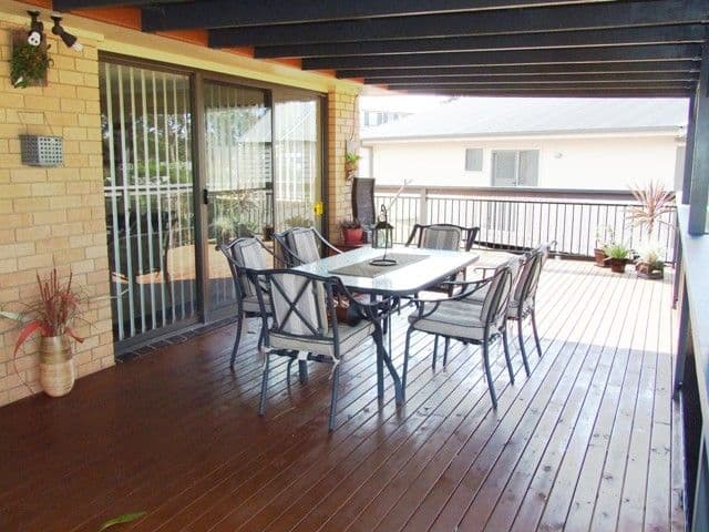 24 Torquay Drive, LAKE TABOURIE NSW 2539, Lake Tabourie - Thumbnail 3