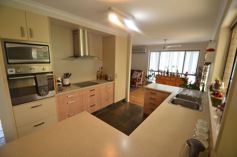 4 Eric Sykes Close, PARKWOOD QLD 4214, Parkwood - Thumbnail 5