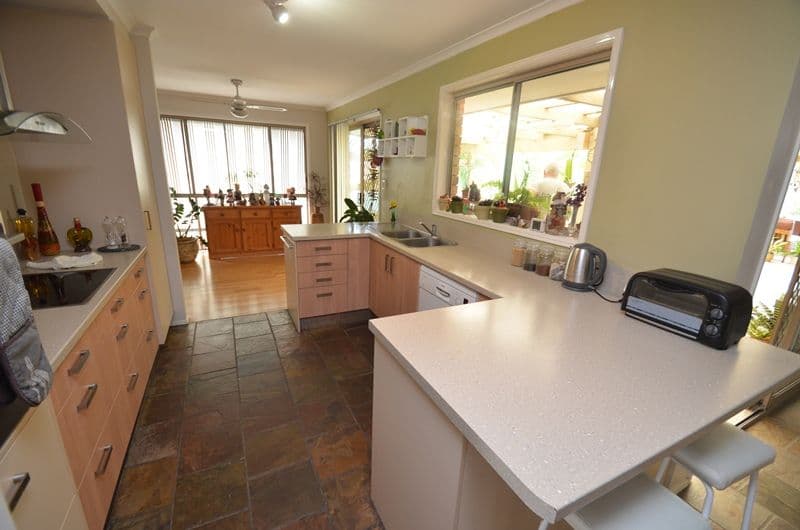 4 Eric Sykes Close, PARKWOOD QLD 4214, Parkwood - Thumbnail 6