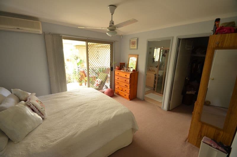 4 Eric Sykes Close, PARKWOOD QLD 4214, Parkwood - Thumbnail 8
