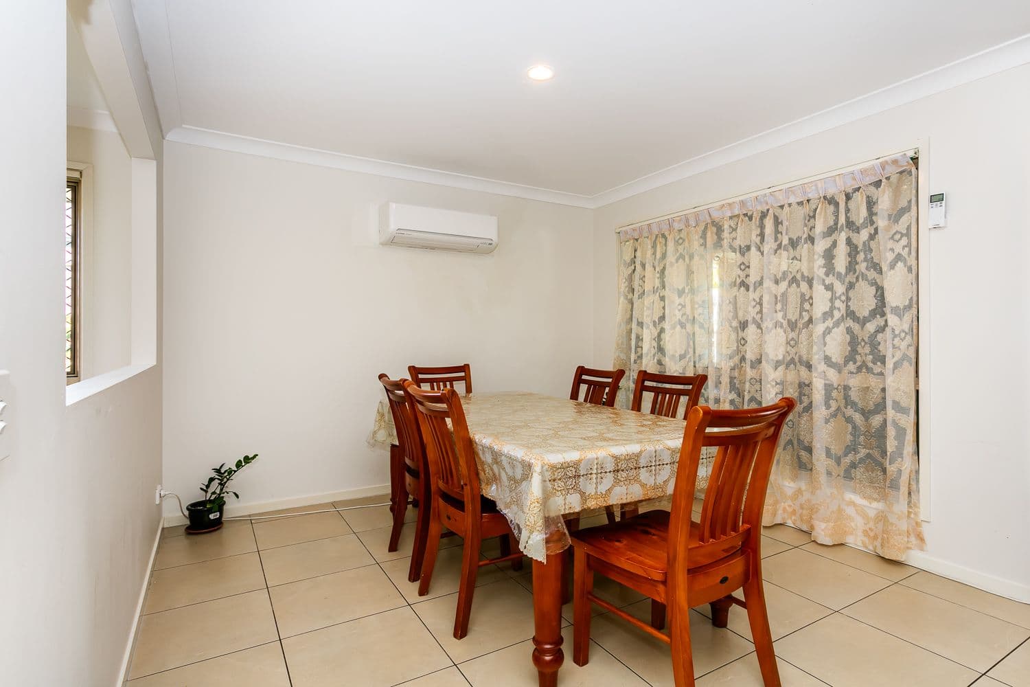 9 Moxey Street, Marsden QLD 4132, Marsden - Thumbnail 3