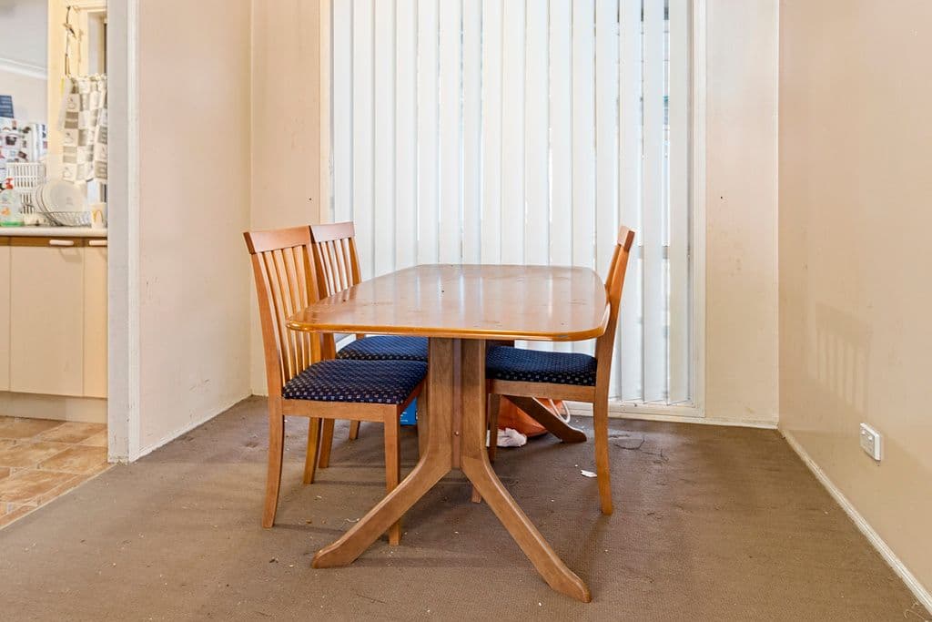 16 Sanderling Street, Hinchinbrook - Thumbnail 3