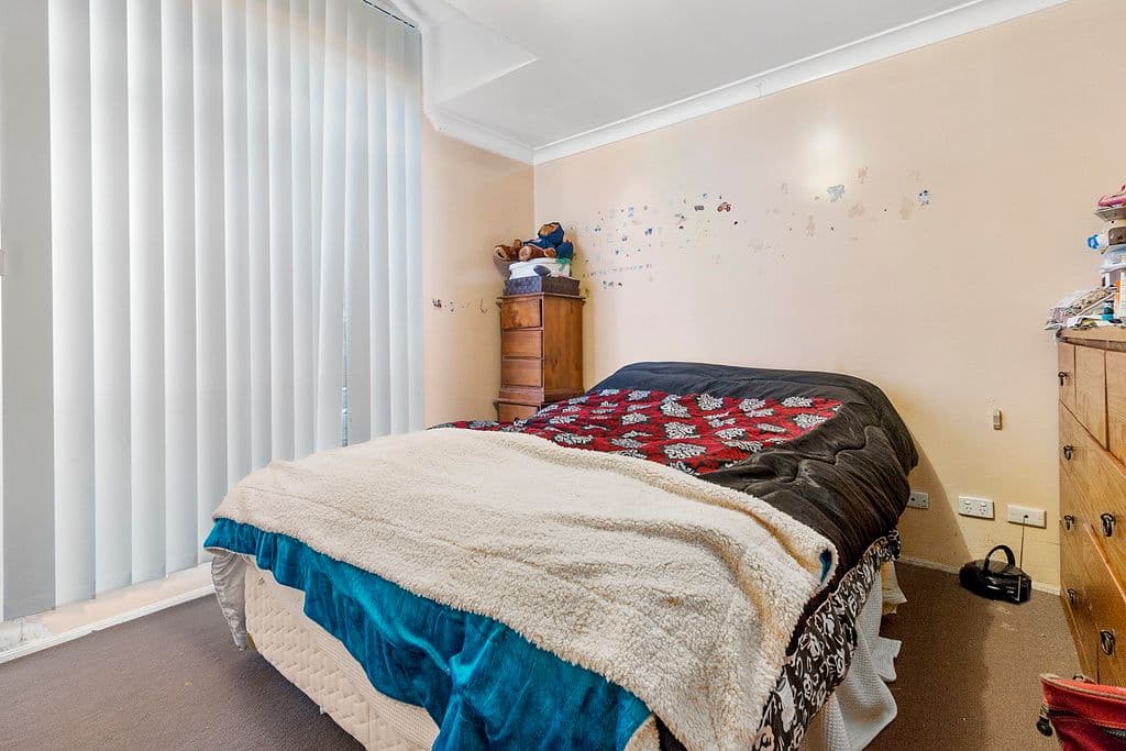 16 Sanderling Street, Hinchinbrook - Thumbnail 6