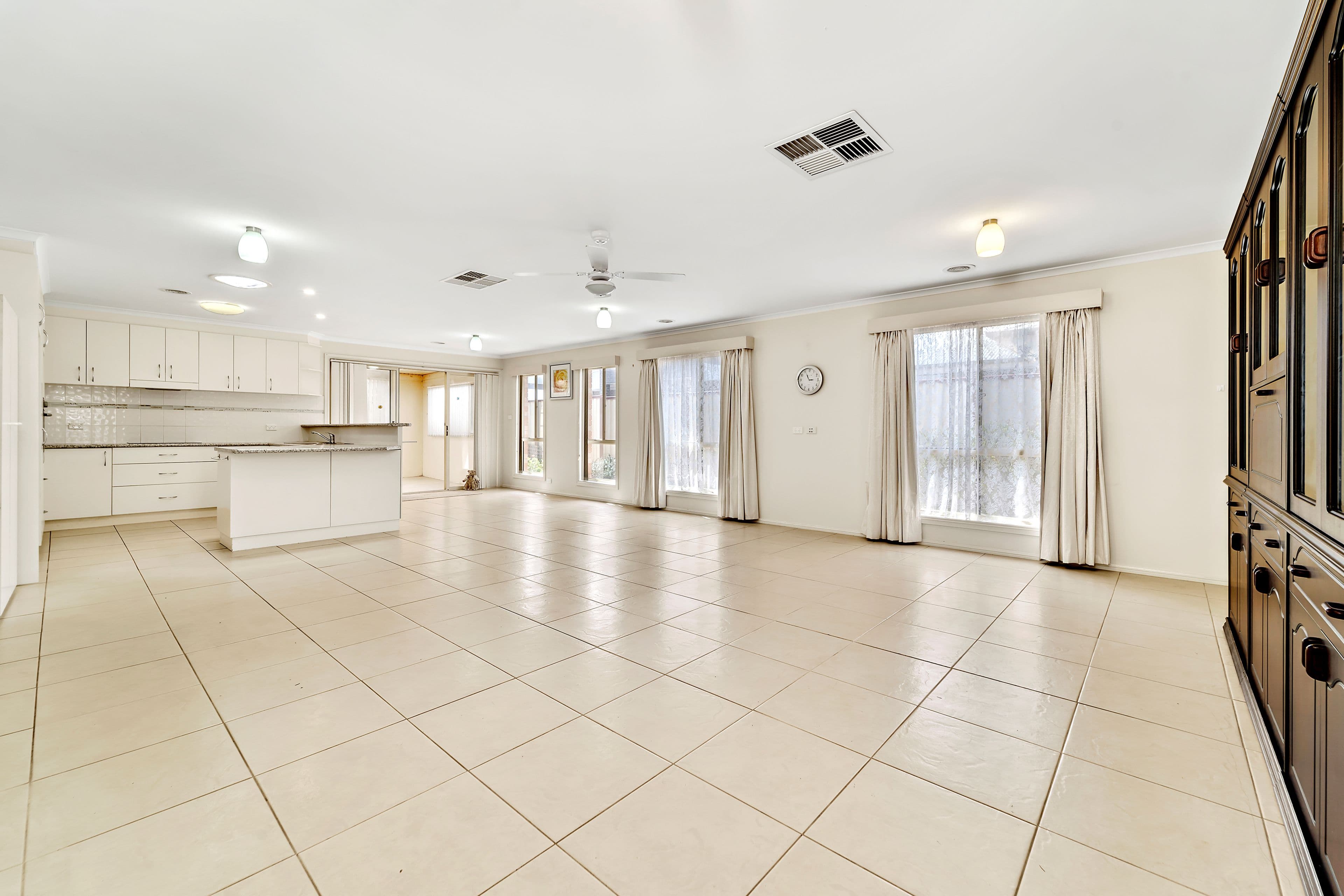 7 Joan Bradley Street, Franklin ACT 2913, Franklin - Thumbnail 4