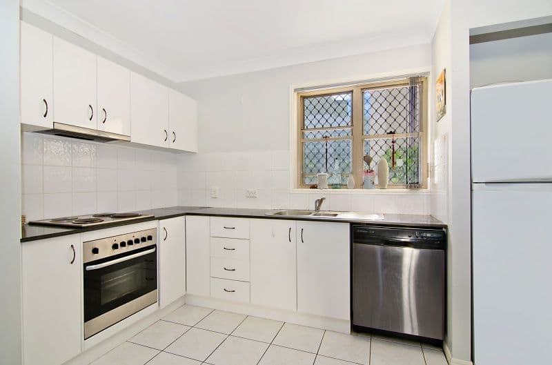 95 Berry Street, SPRING HILL QLD 4000, Spring Hill - Thumbnail 3