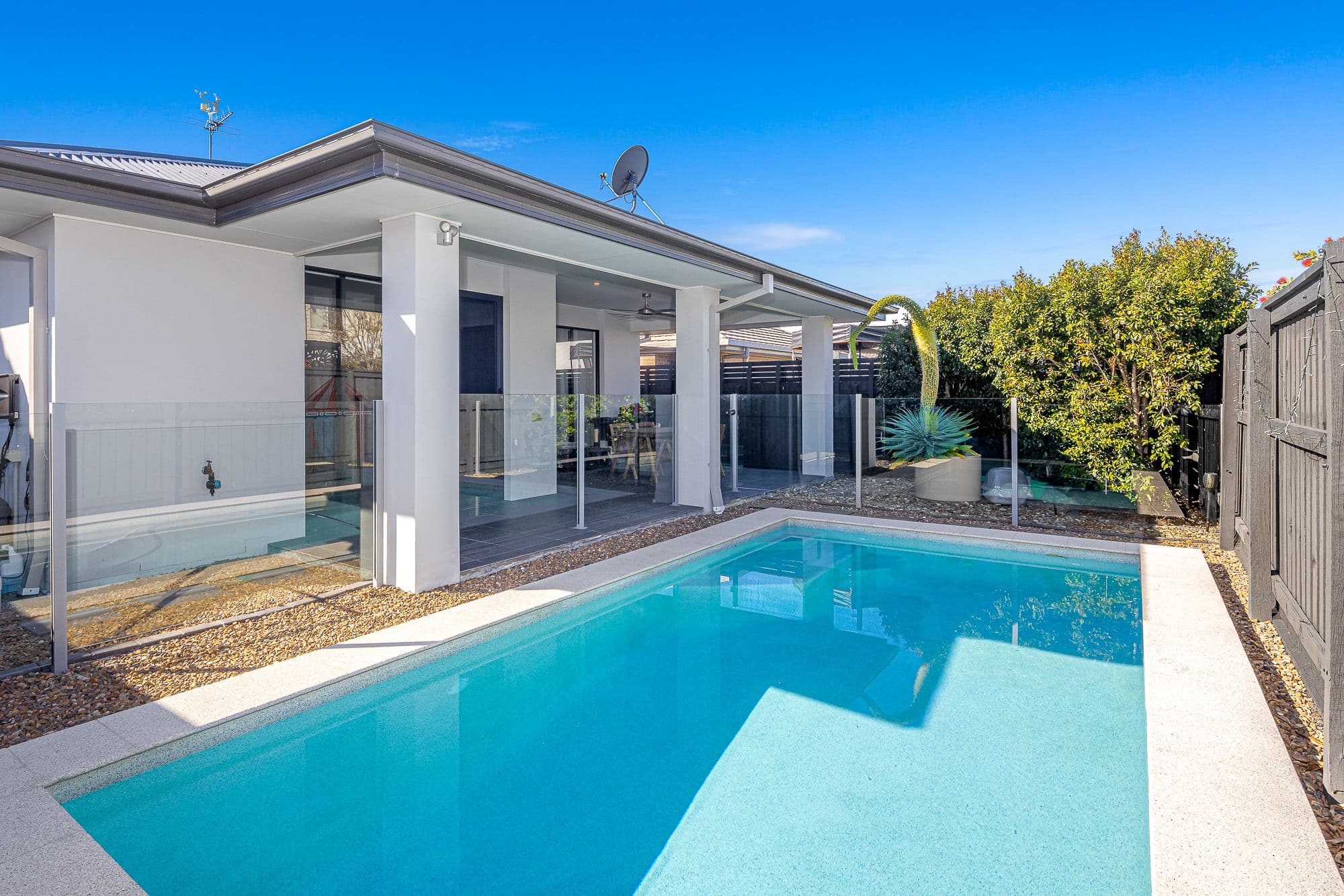 11 Comanche Street, Newport QLD 4020, Newport - Thumbnail 4