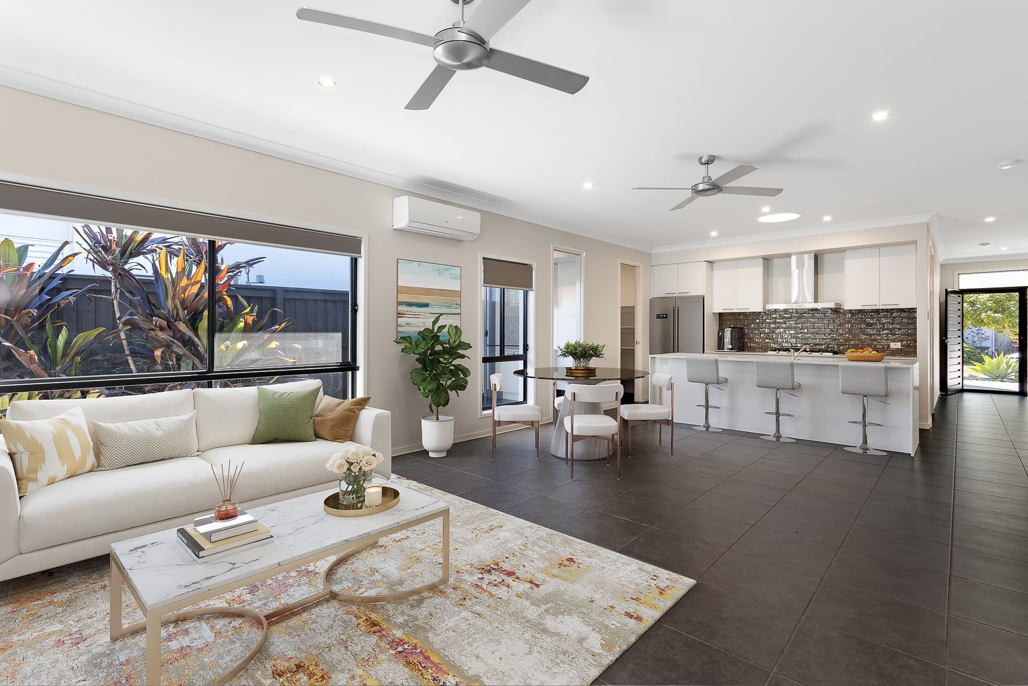 11 Comanche Street, Newport QLD 4020, Newport - Thumbnail 5