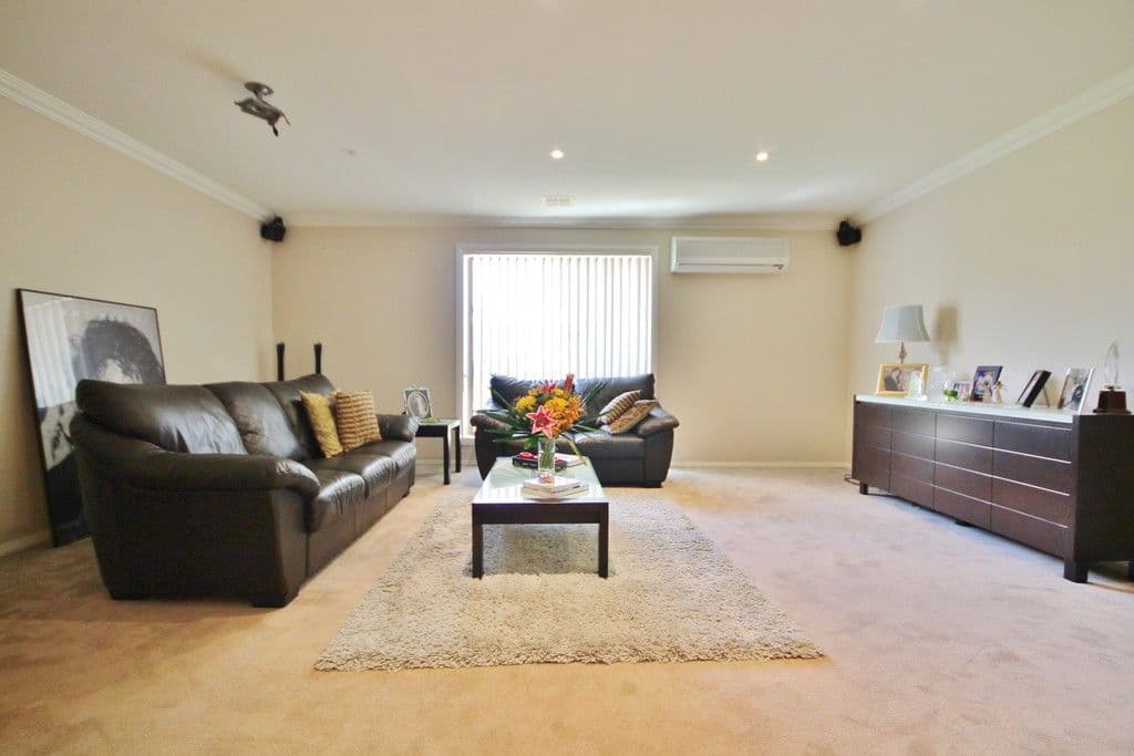 6 Hayden Place, Young NSW 2594, Young - Thumbnail 3