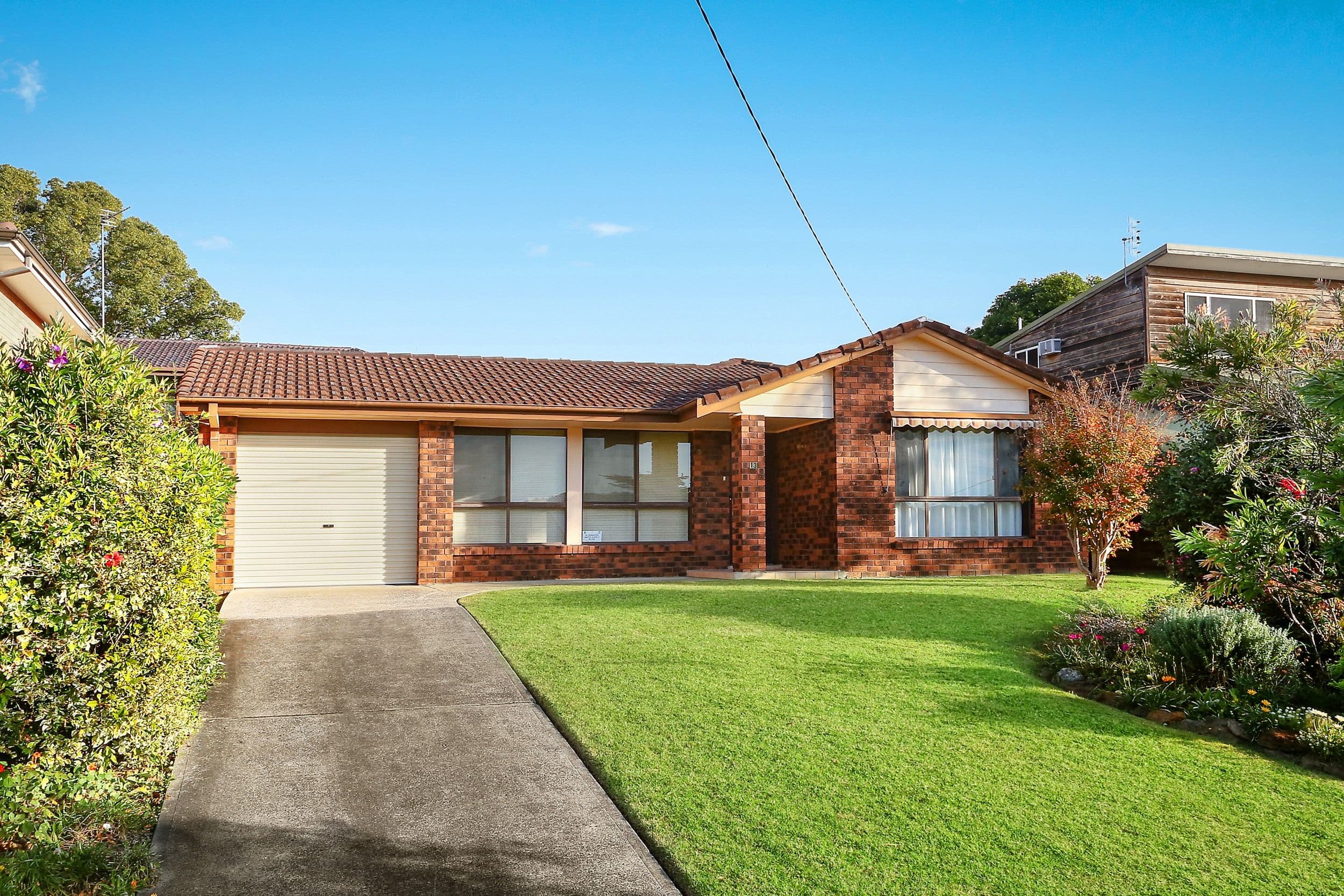 13 Lakewood Avenue, Green Point - Image 1