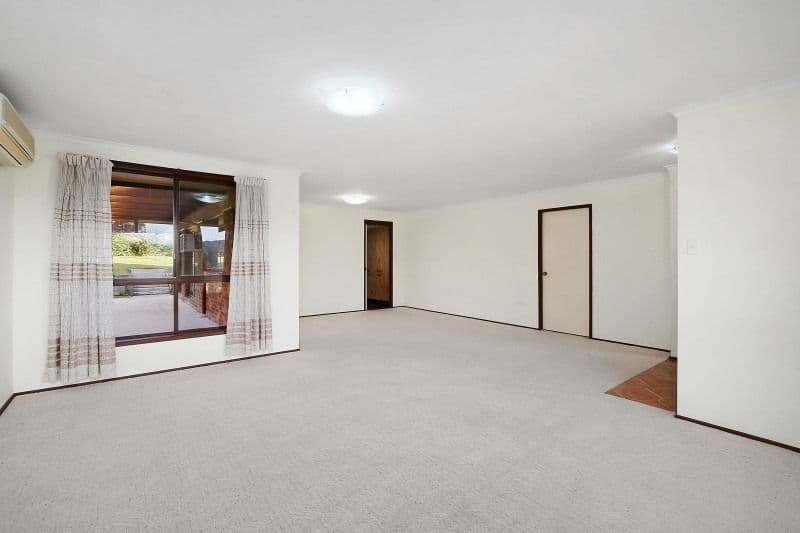 13 Lakewood Avenue, Green Point - Thumbnail 4