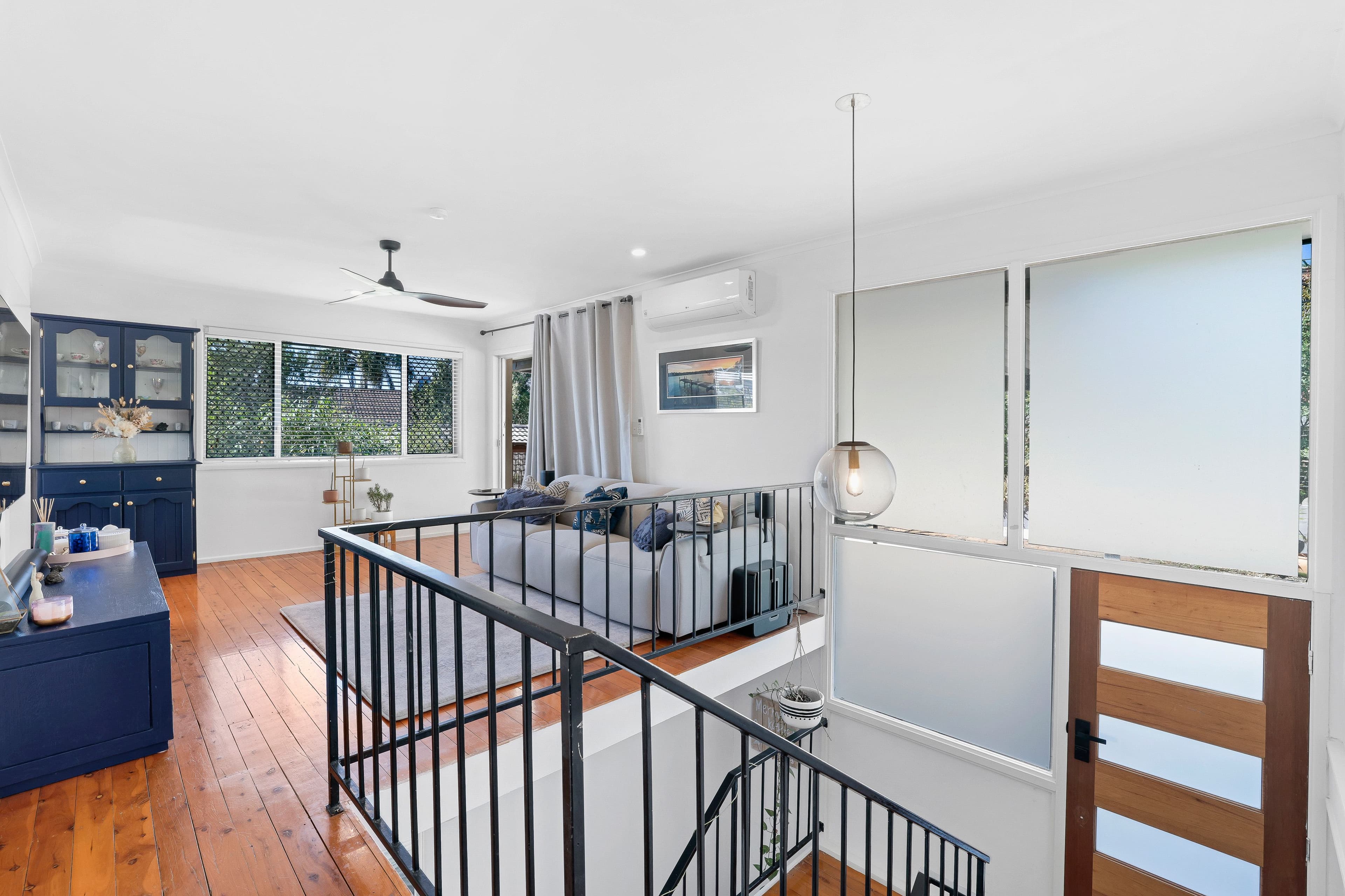 21 Caroline Avenue, Southport QLD 4215, Southport - Thumbnail 3