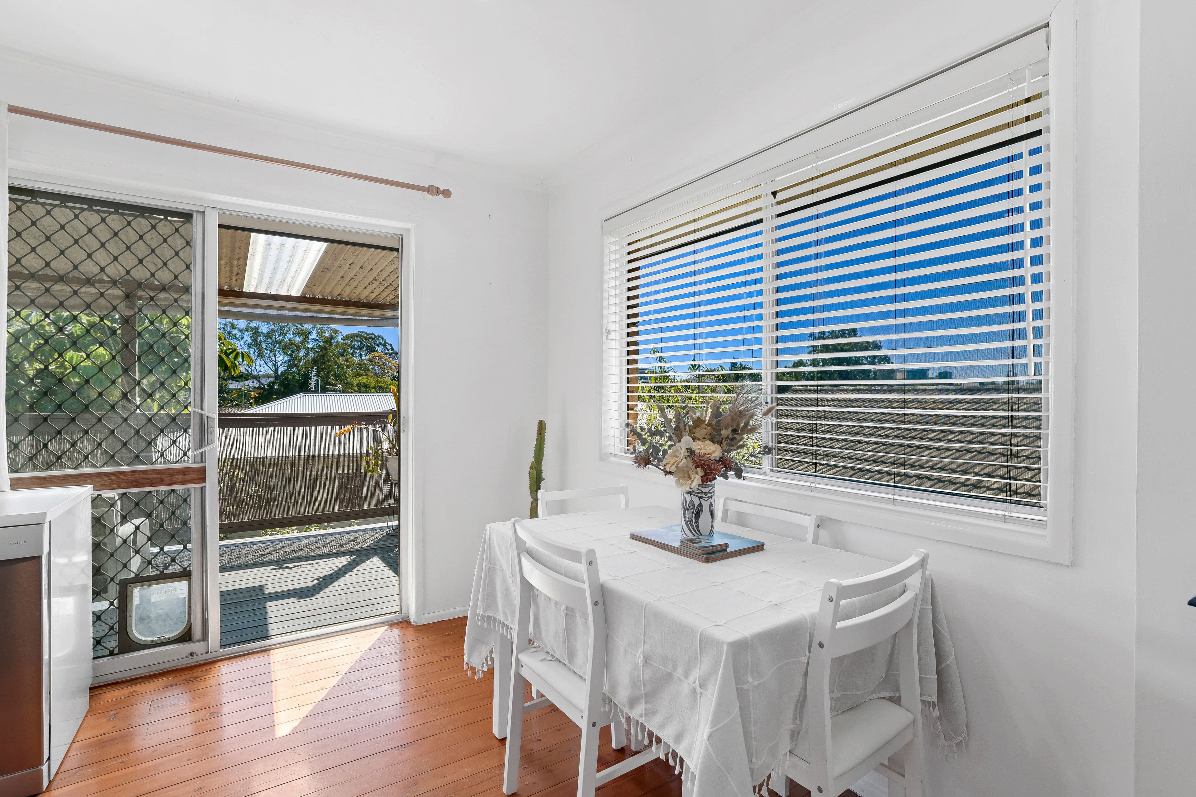 21 Caroline Avenue, Southport QLD 4215, Southport - Thumbnail 5