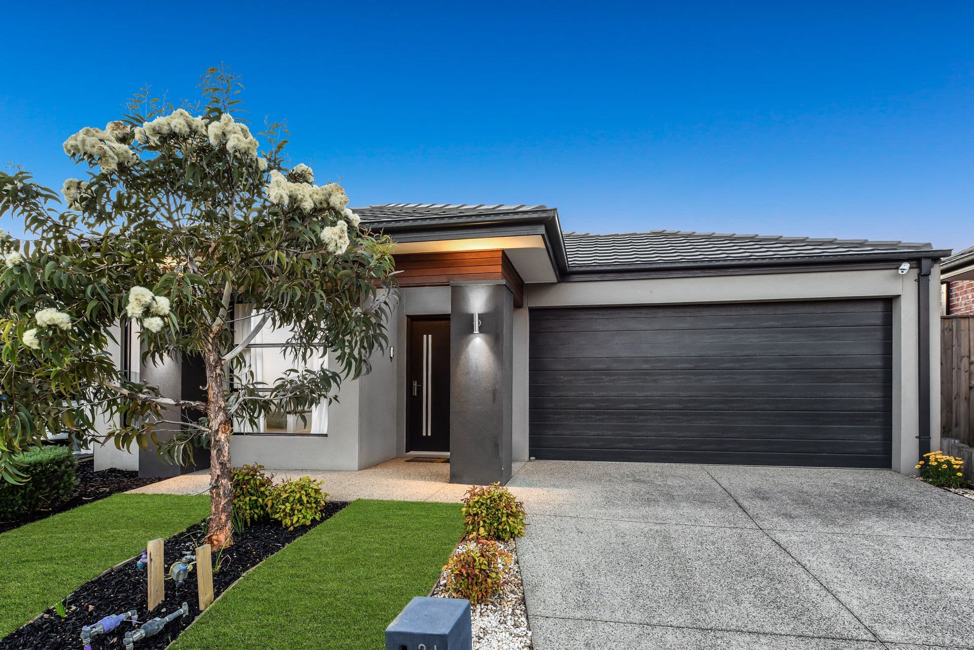 24 blacksmith Way, Clyde North VIC 3978, Clyde North - Image 1