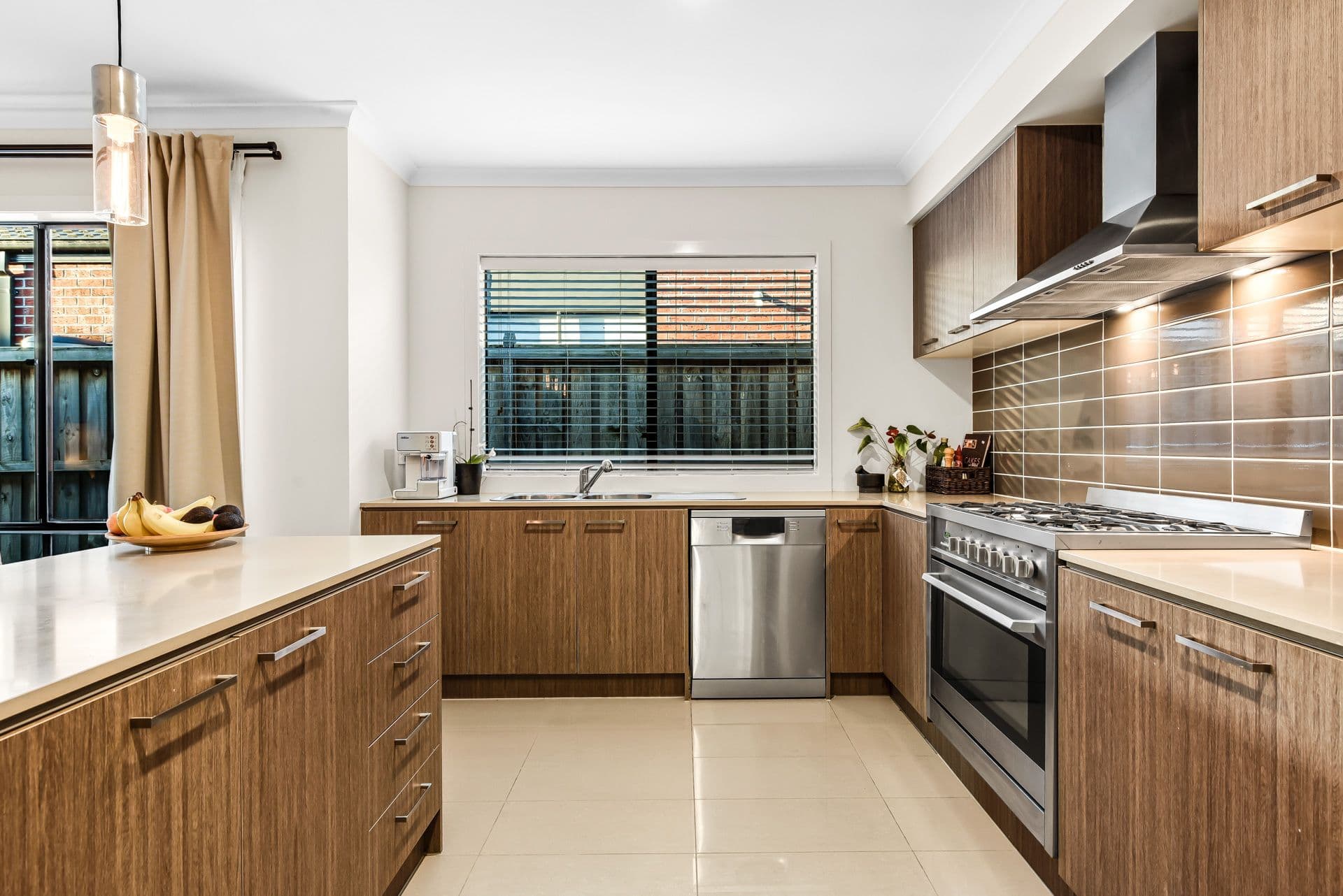 24 blacksmith Way, Clyde North VIC 3978, Clyde North - Thumbnail 6