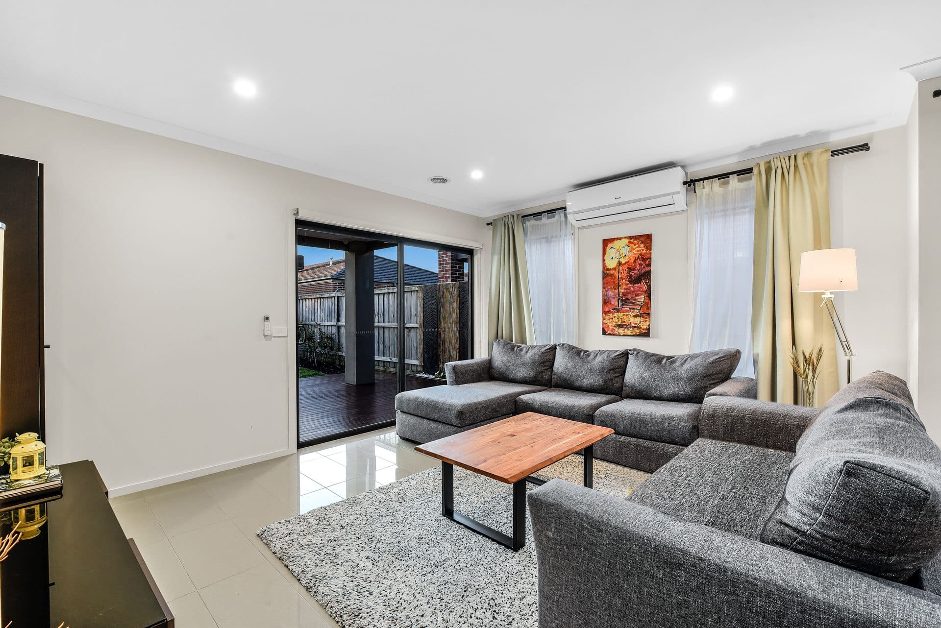 24 blacksmith Way, Clyde North VIC 3978, Clyde North - Thumbnail 8