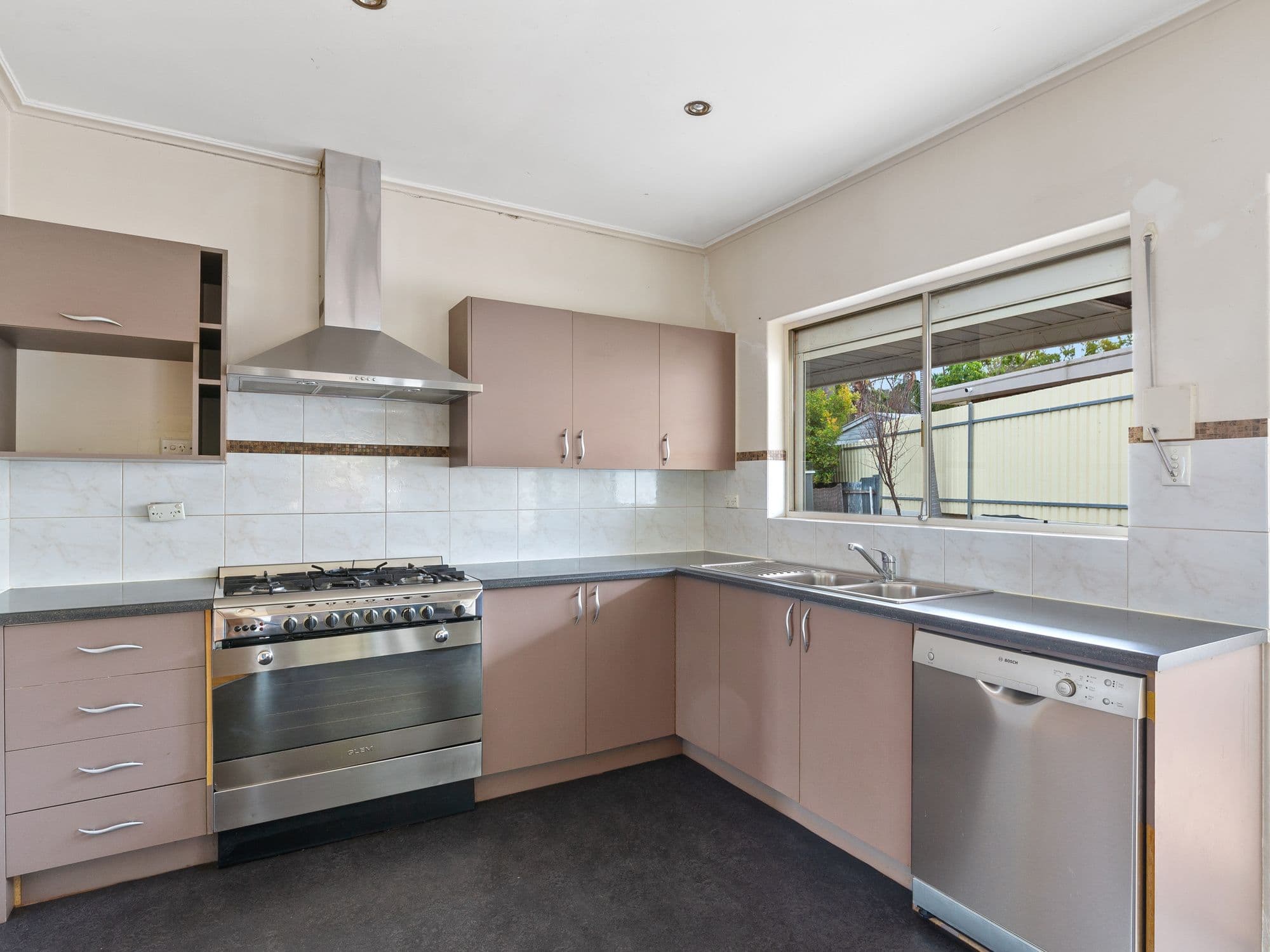 23 Cocks Avenue, Morphett Vale SA 5162, Morphett Vale - Thumbnail 3