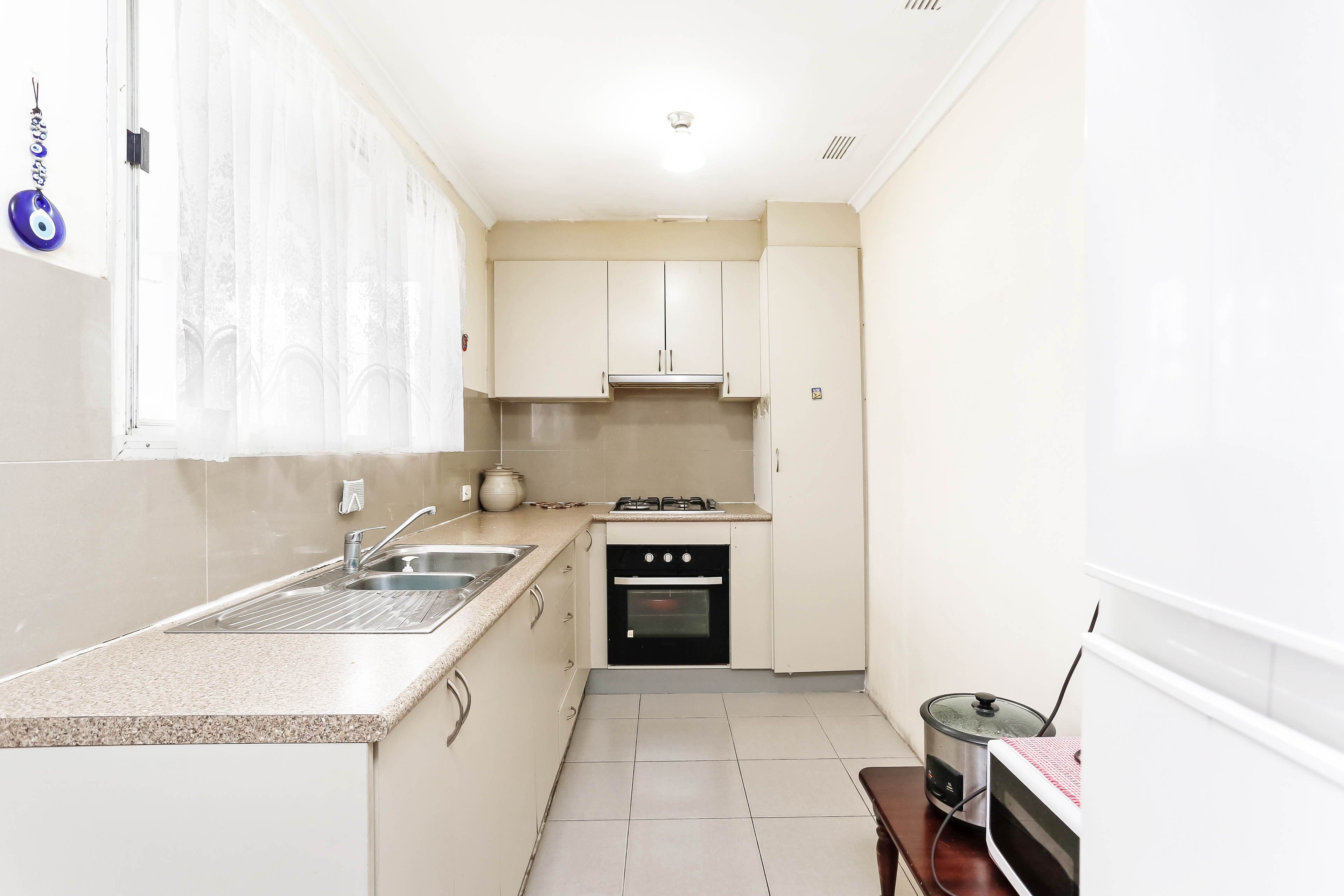 34 Ventnor Crescent, Coolaroo VIC 3048, Coolaroo - Thumbnail 4