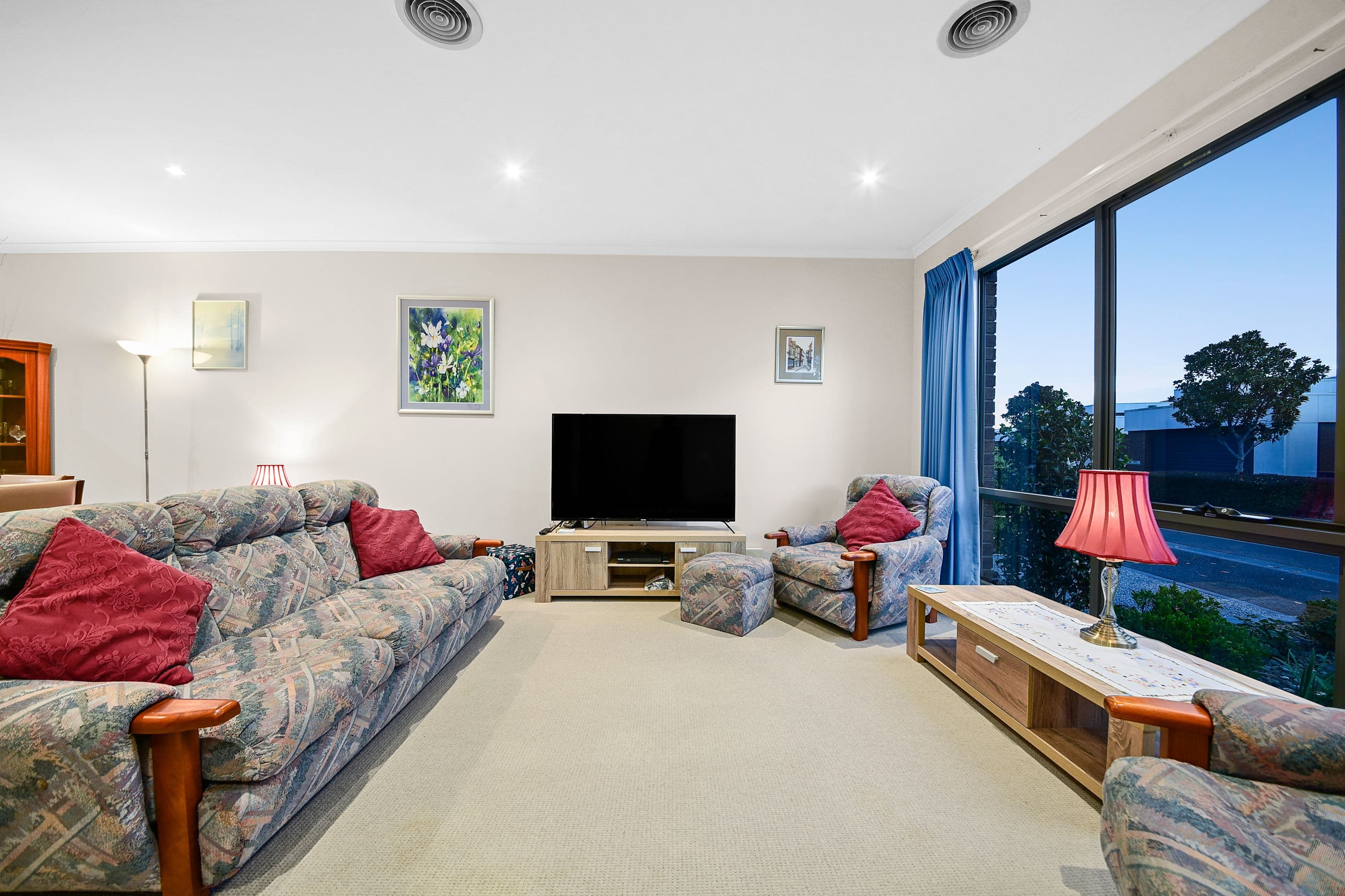 27 Waverley Park Drive, Mulgrave VIC 3170, Mulgrave - Thumbnail 3