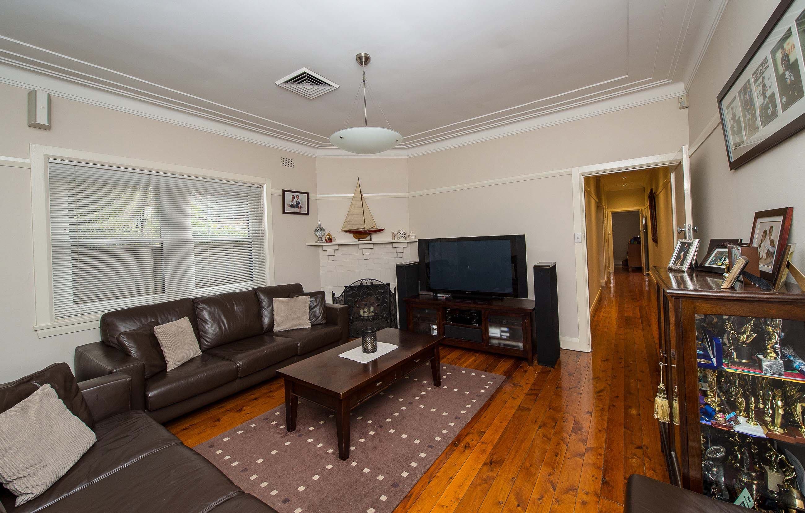 3 Richard Avenue, EARLWOOD NSW 2206, Earlwood - Thumbnail 2