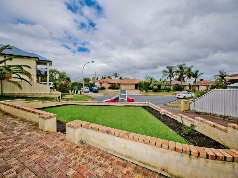 9 Bellbird Lane, BALLAJURA WA 6066, Ballajura - Thumbnail 2