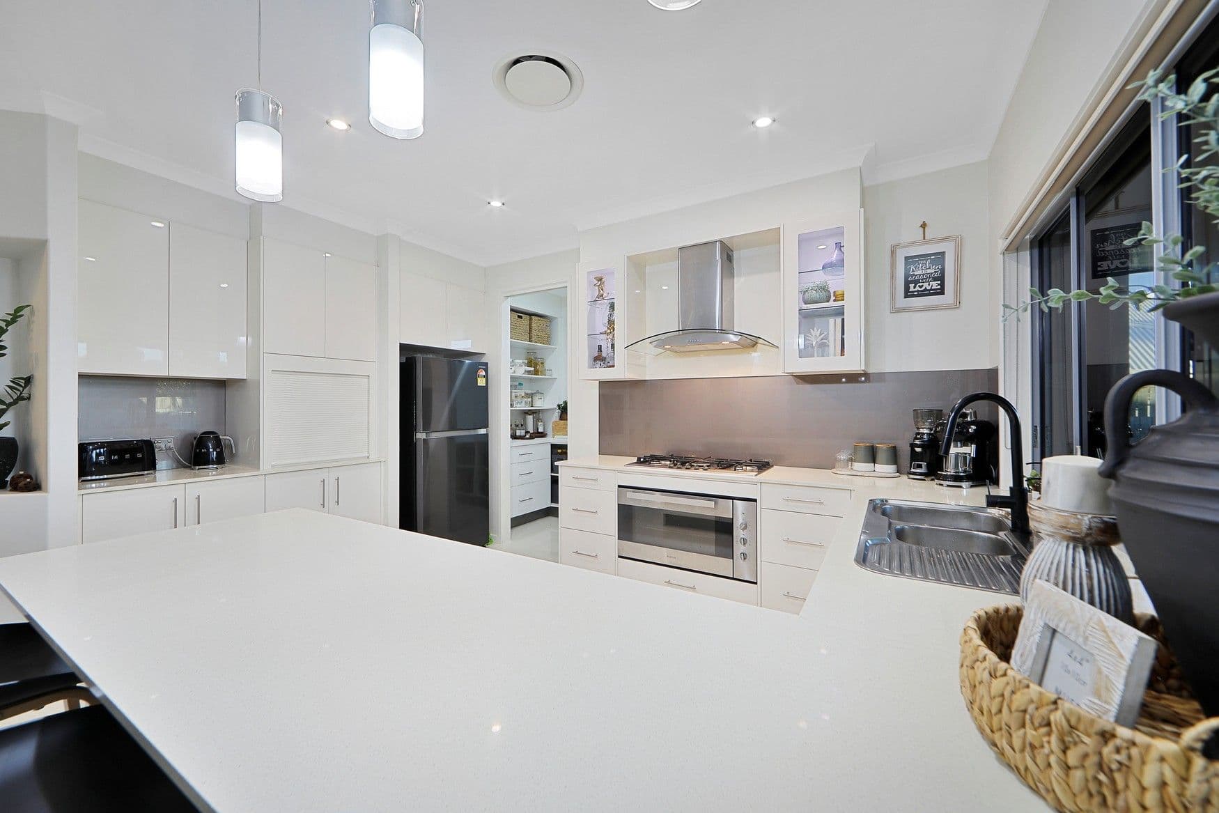 22 Coral Garden Drive, Kalkie QLD 4670, Kalkie - Thumbnail 5