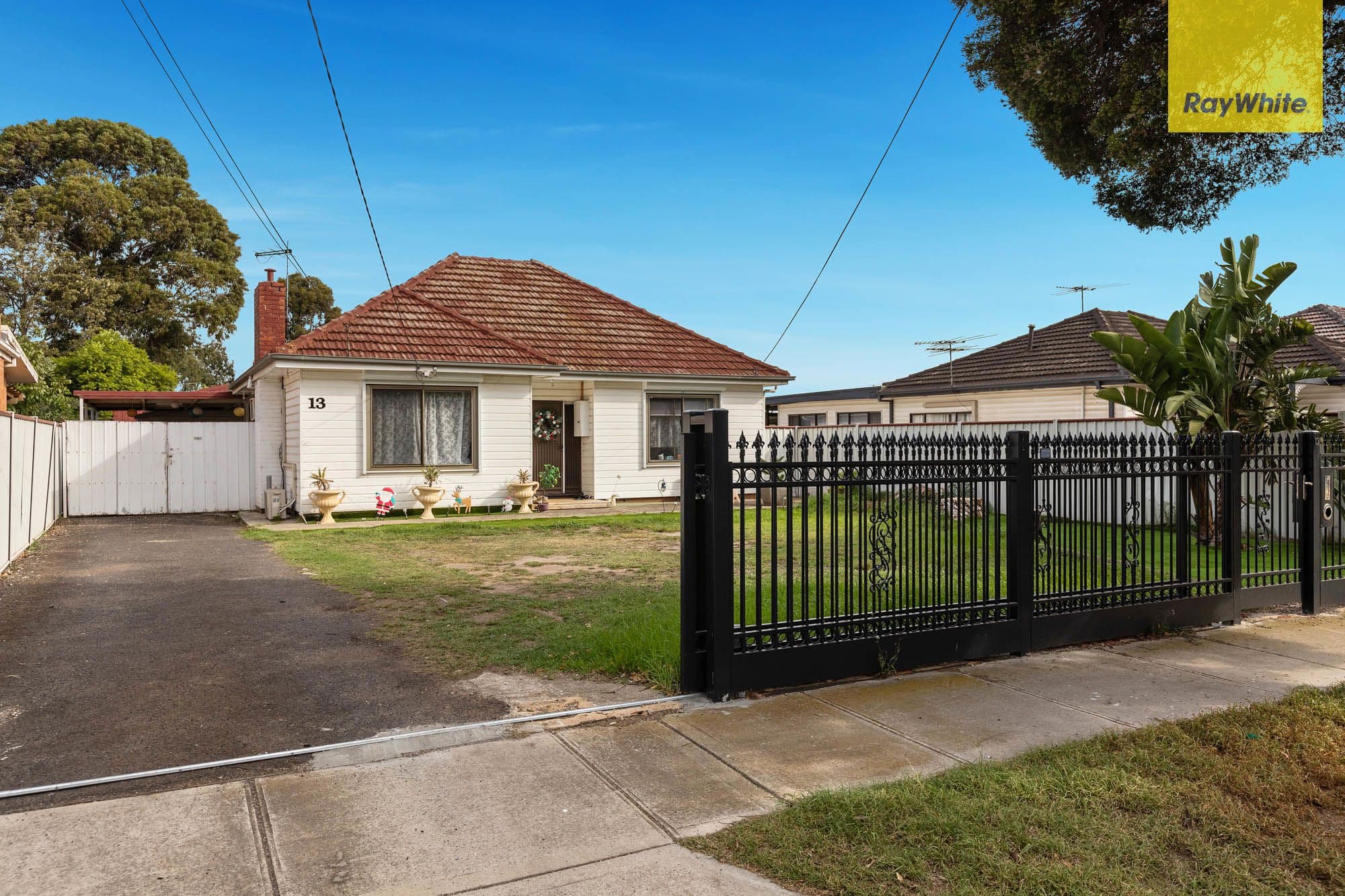 13 Poole Street, Deer Park VIC 3023, Deer Park - Thumbnail 3