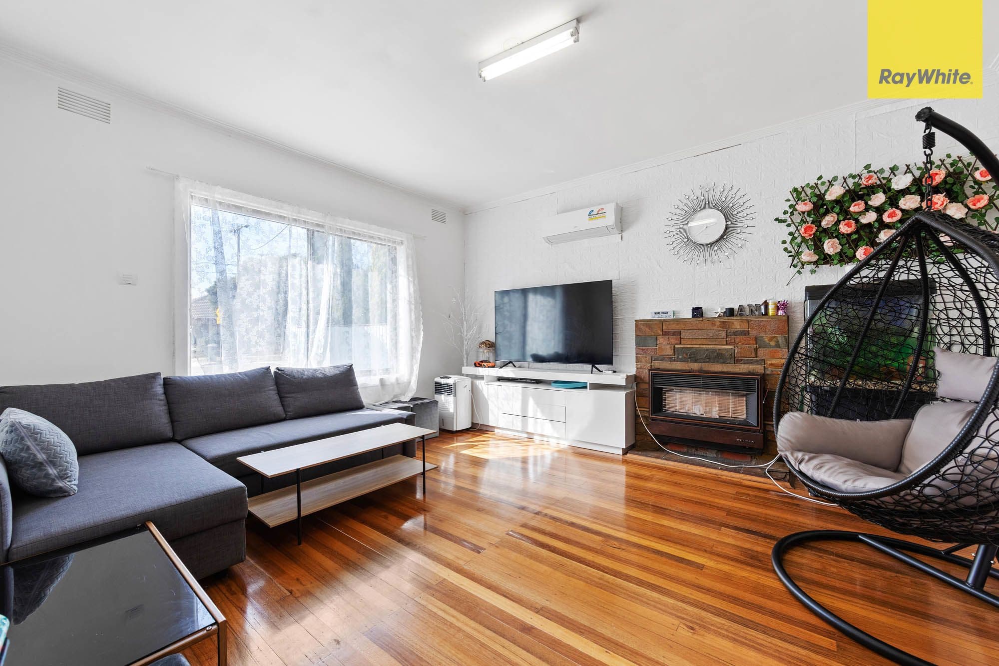 13 Poole Street, Deer Park VIC 3023, Deer Park - Thumbnail 4