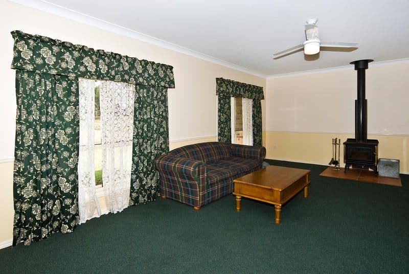 29 Diana Court, WITHCOTT QLD 4352, Withcott - Thumbnail 7