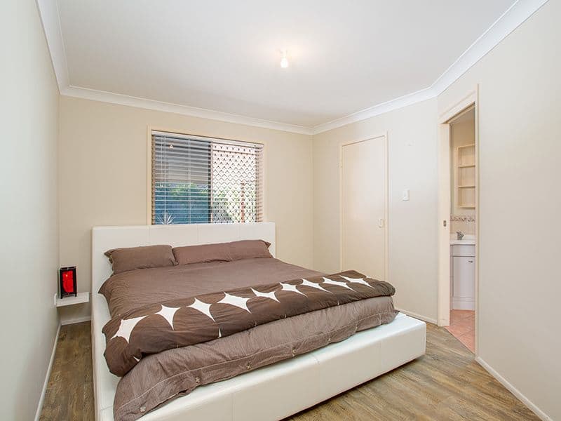 37 Macadamia Street, WYNNUM WEST QLD 4178, Wynnum West - Thumbnail 6