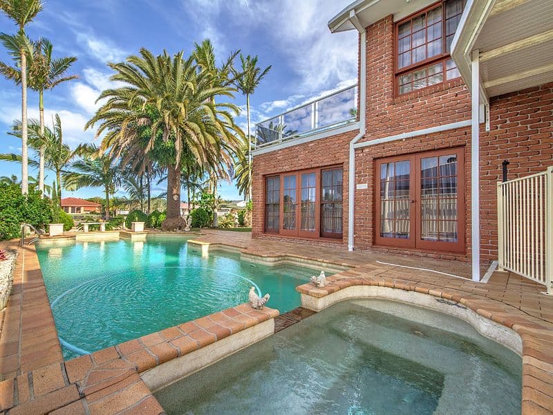 89 Campbell Street, SORRENTO QLD 4217, Sorrento - Thumbnail 4