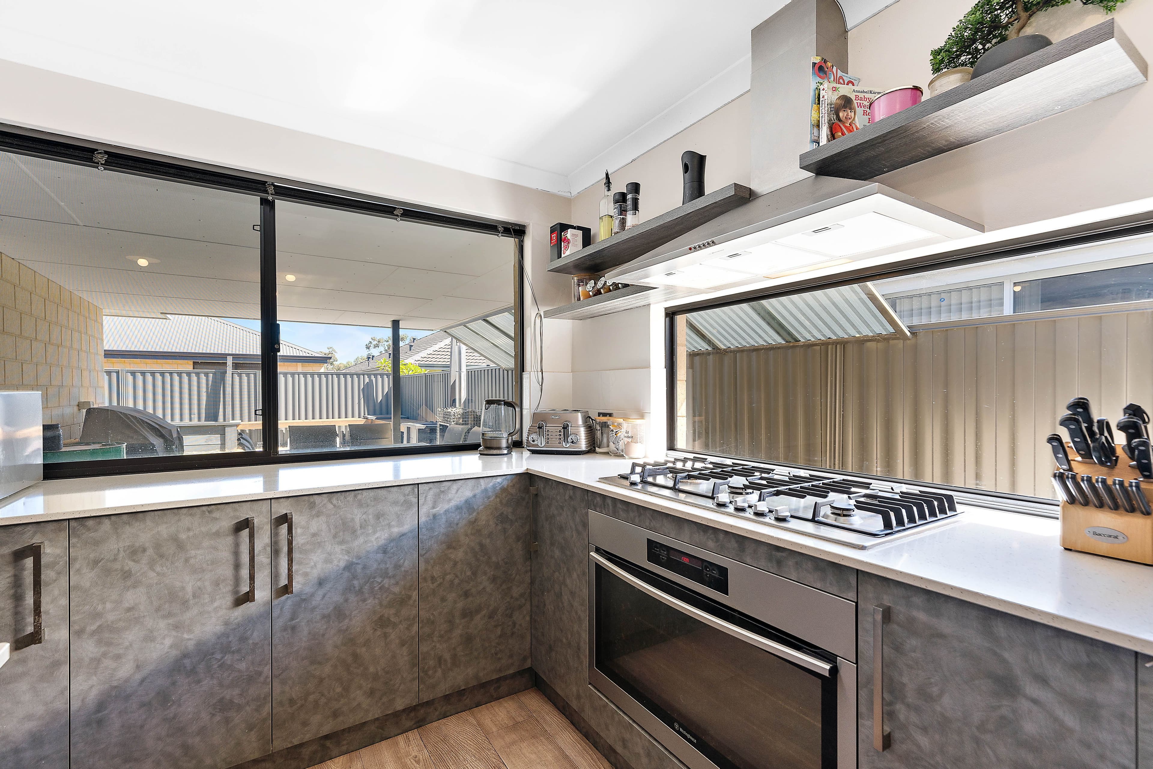 12 Nesbit Drive, Haynes WA 6112, Haynes - Thumbnail 2