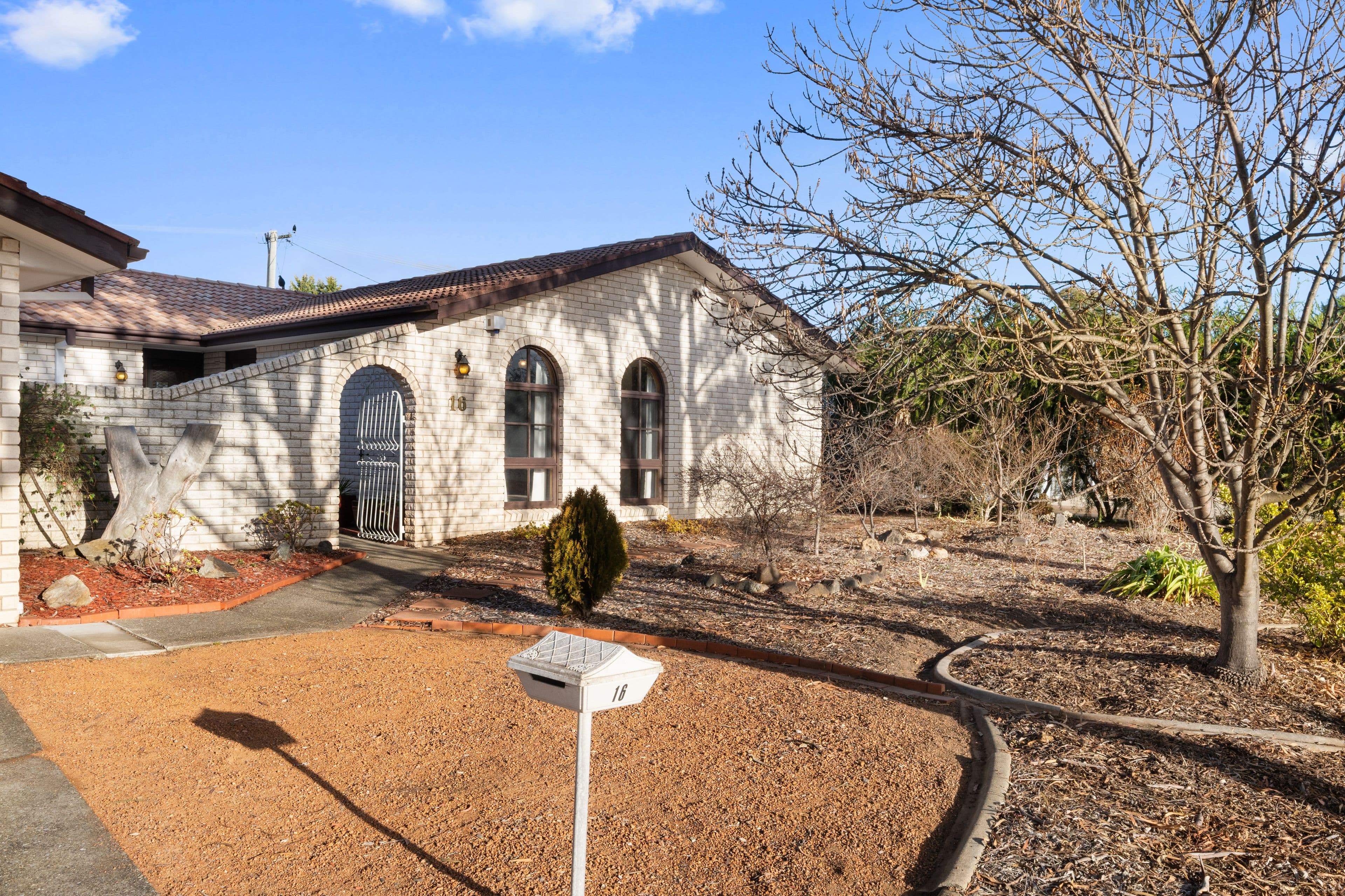 16 Alice Jackson Crescent, Gilmore ACT 2905, Gilmore - Thumbnail 4