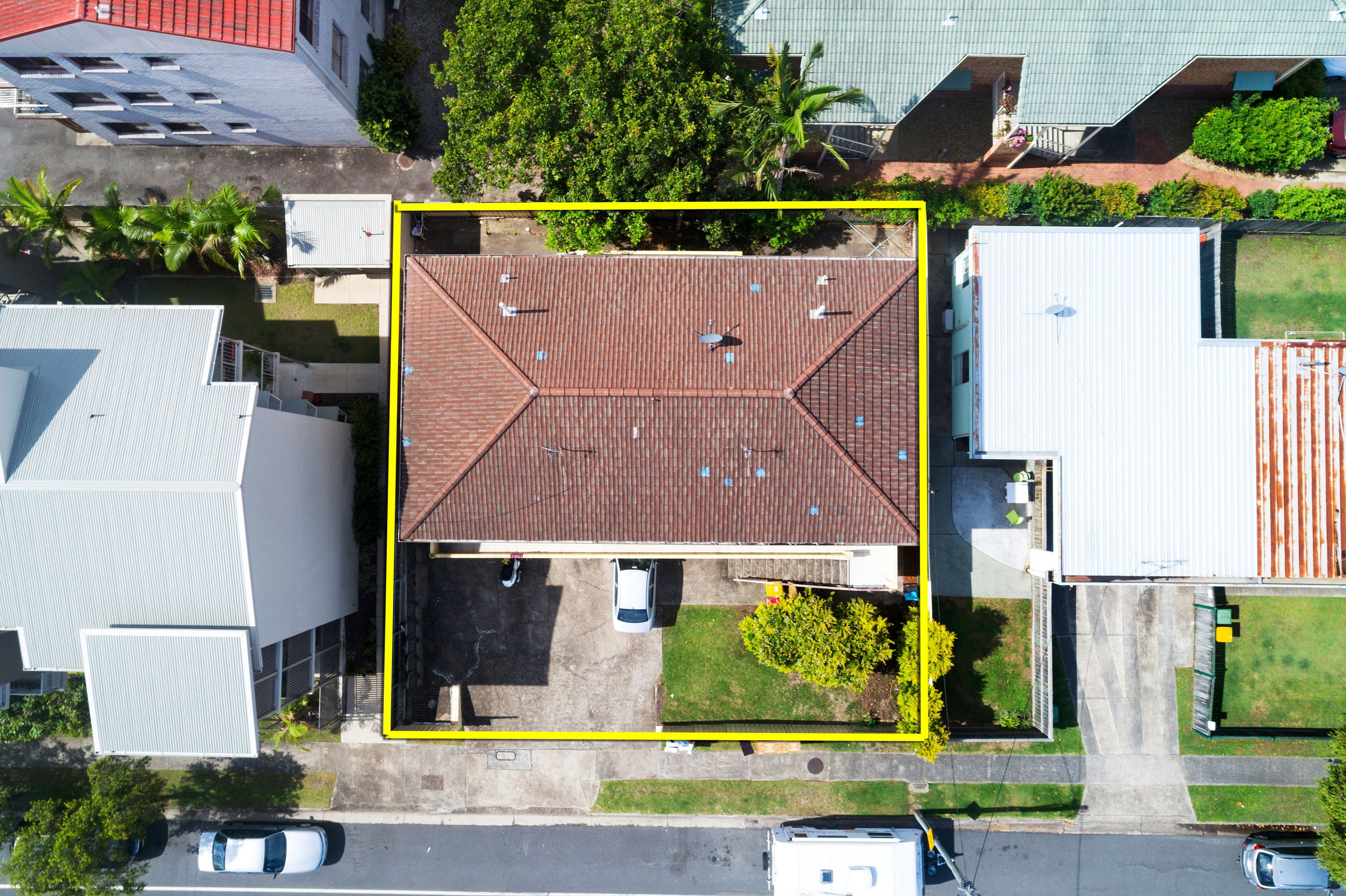 21 Robert Street, Labrador QLD 4215, Labrador - Thumbnail 3