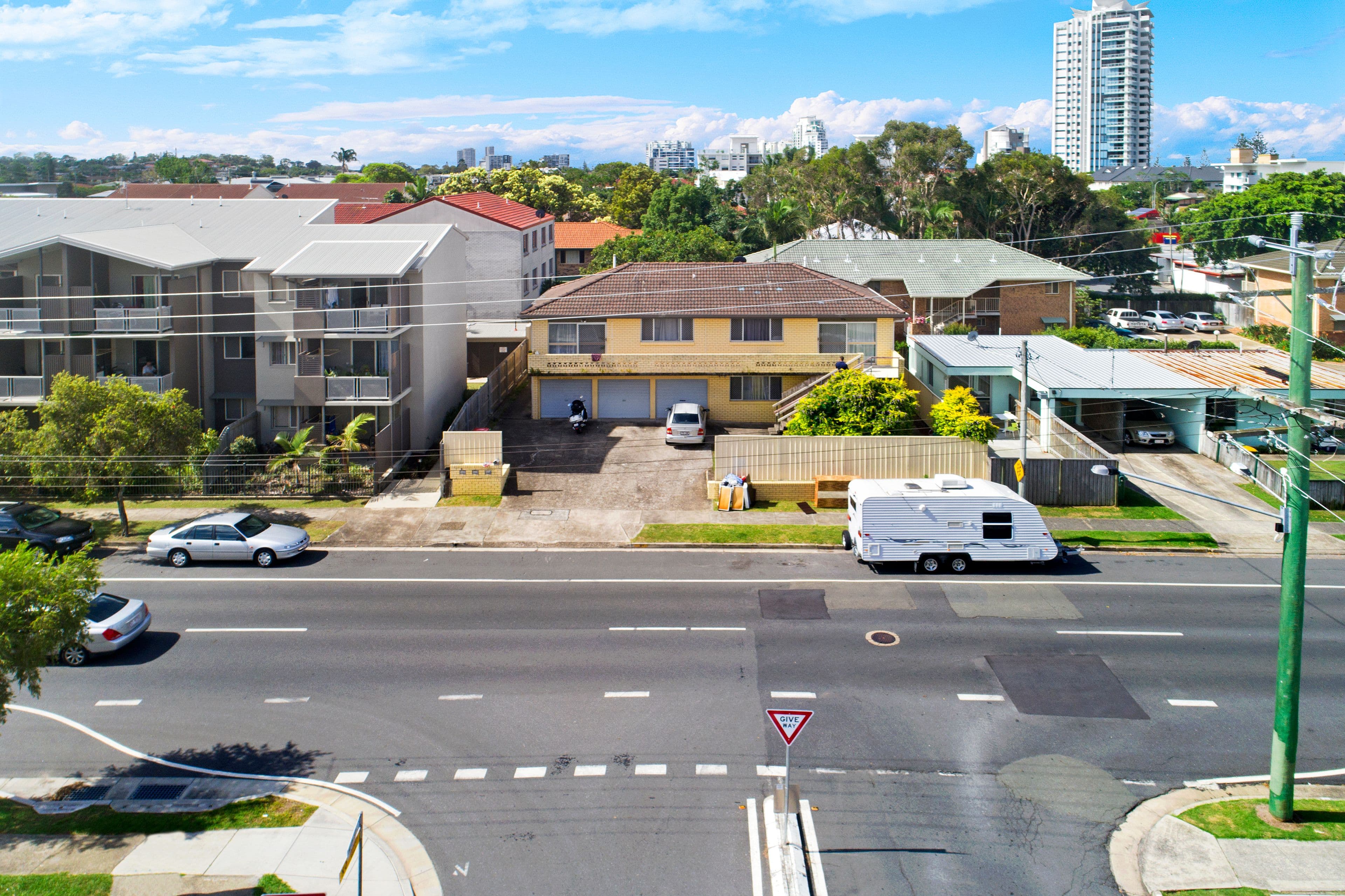 21 Robert Street, Labrador QLD 4215, Labrador - Thumbnail 6