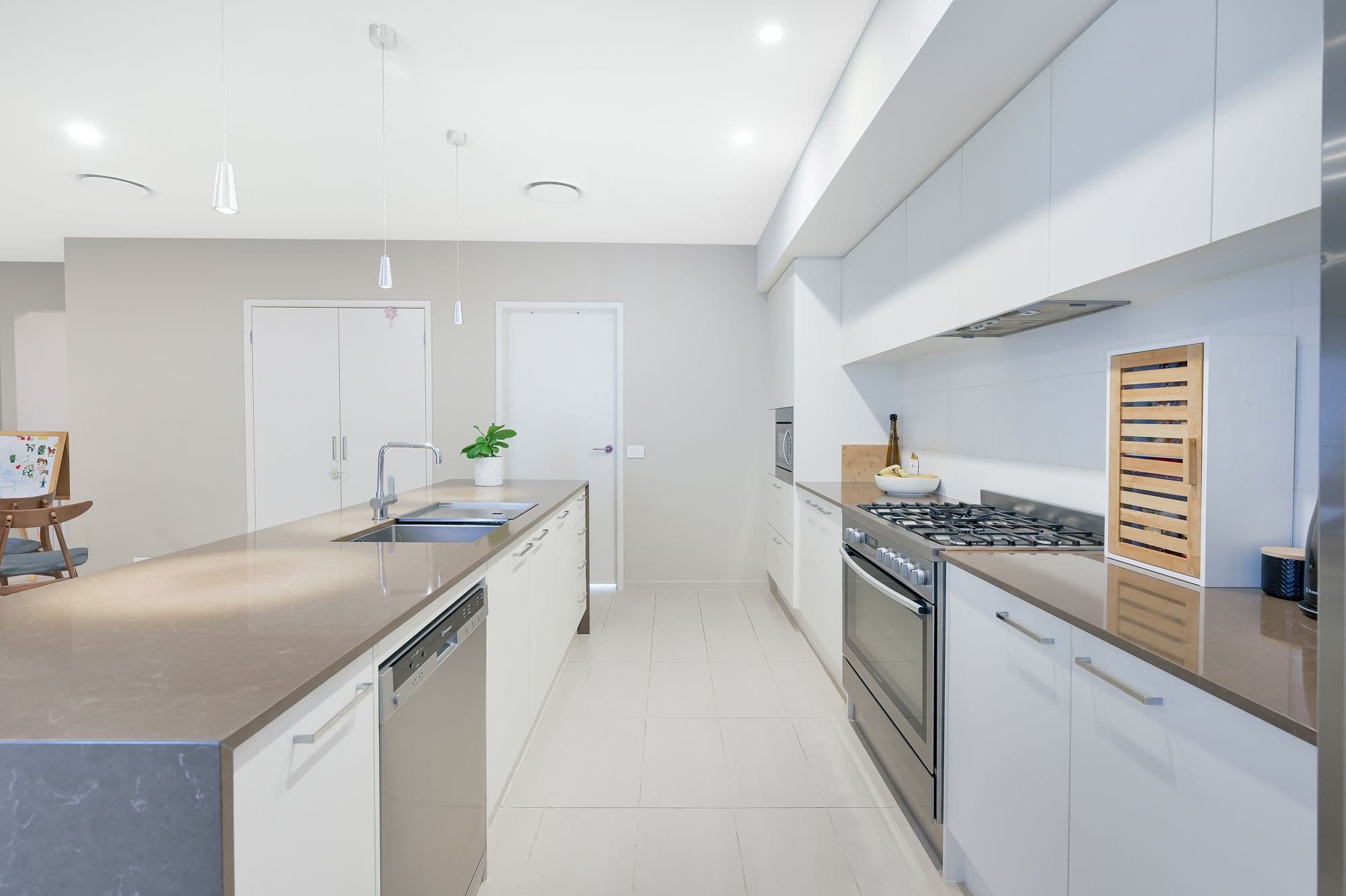 19 Fenwick Street, GLEDSWOOD HILLS NSW 2557, Gledswood Hills - Thumbnail 5